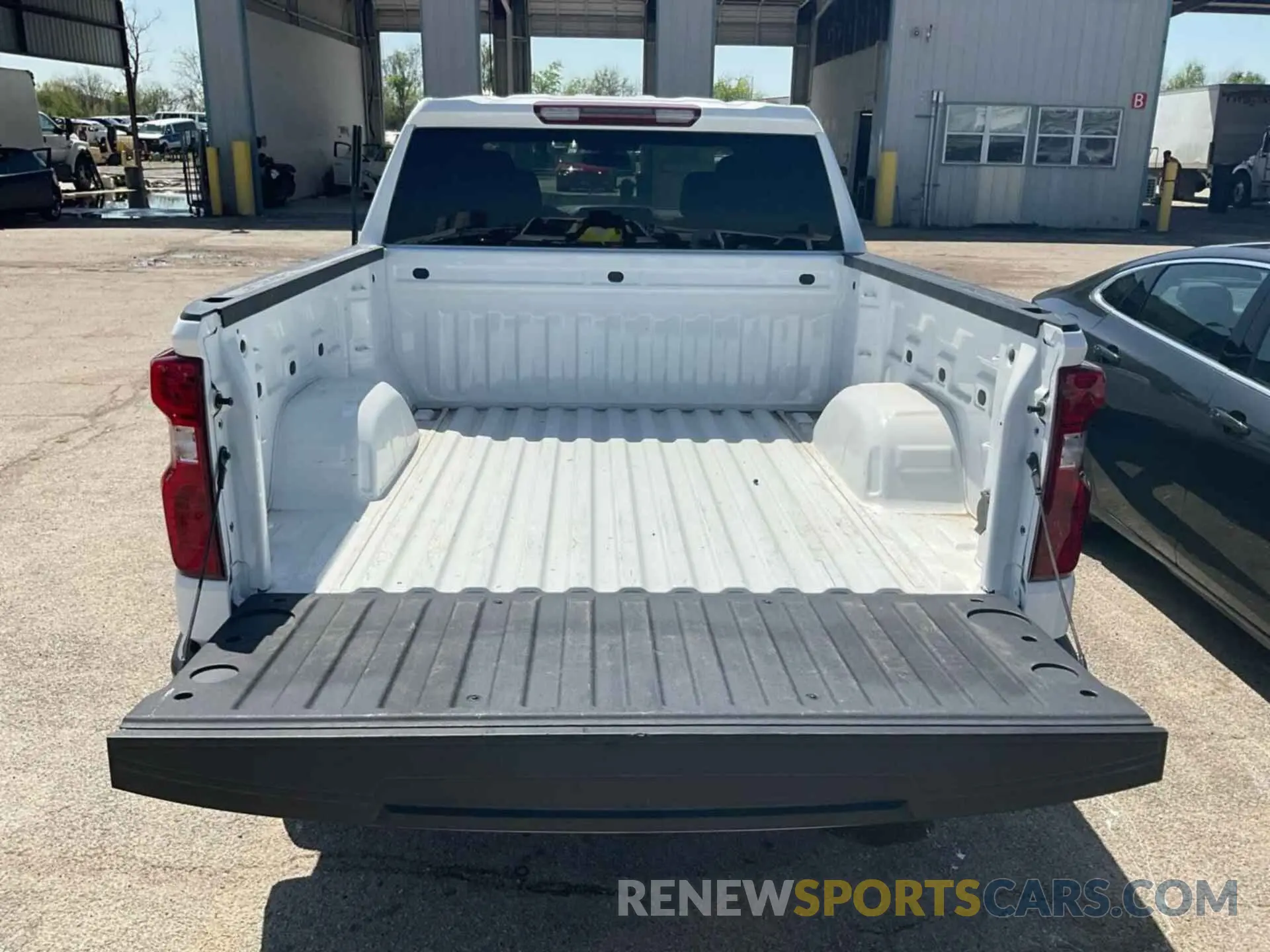 17 Photograph of a damaged car 1GCPWAEF7MZ247078 CHEVROLET SILVERADO 1500 2021