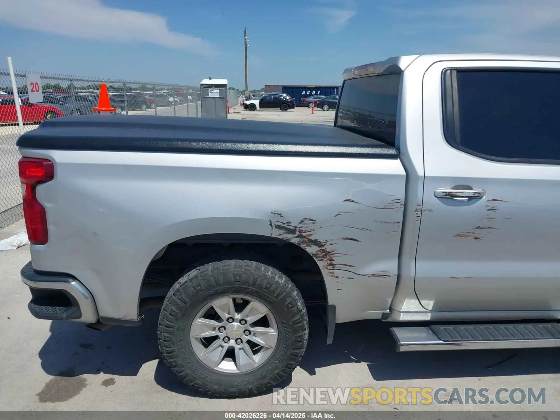 18 Photograph of a damaged car 1GCPWCED7MC181562 CHEVROLET SILVERADO 1500 2021