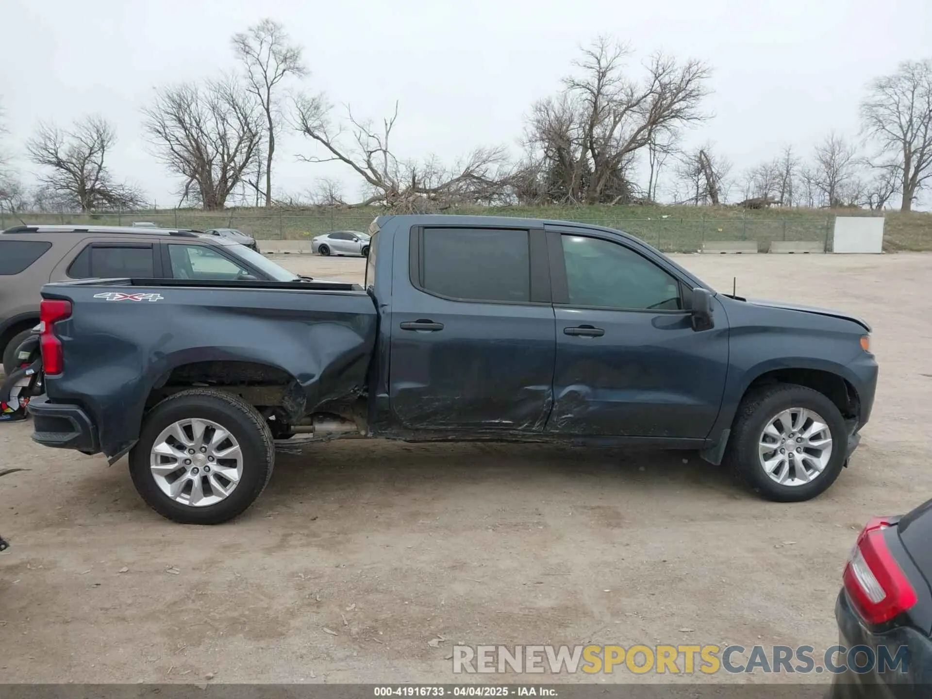 14 Photograph of a damaged car 1GCPYBEKXMZ324698 CHEVROLET SILVERADO 1500 2021