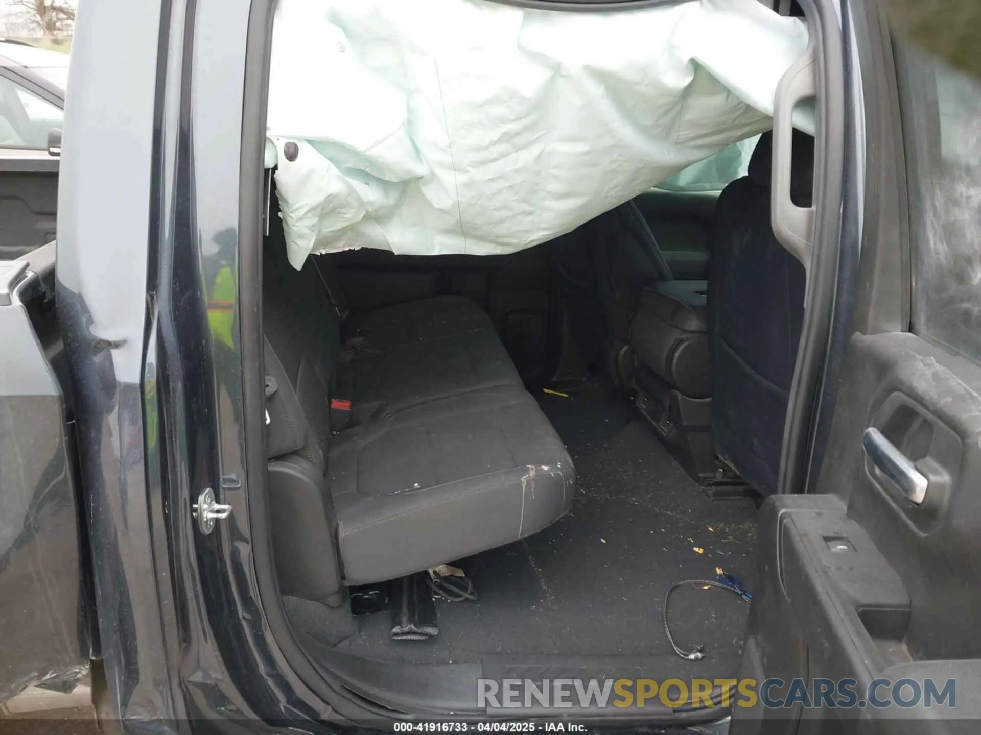 8 Photograph of a damaged car 1GCPYBEKXMZ324698 CHEVROLET SILVERADO 1500 2021