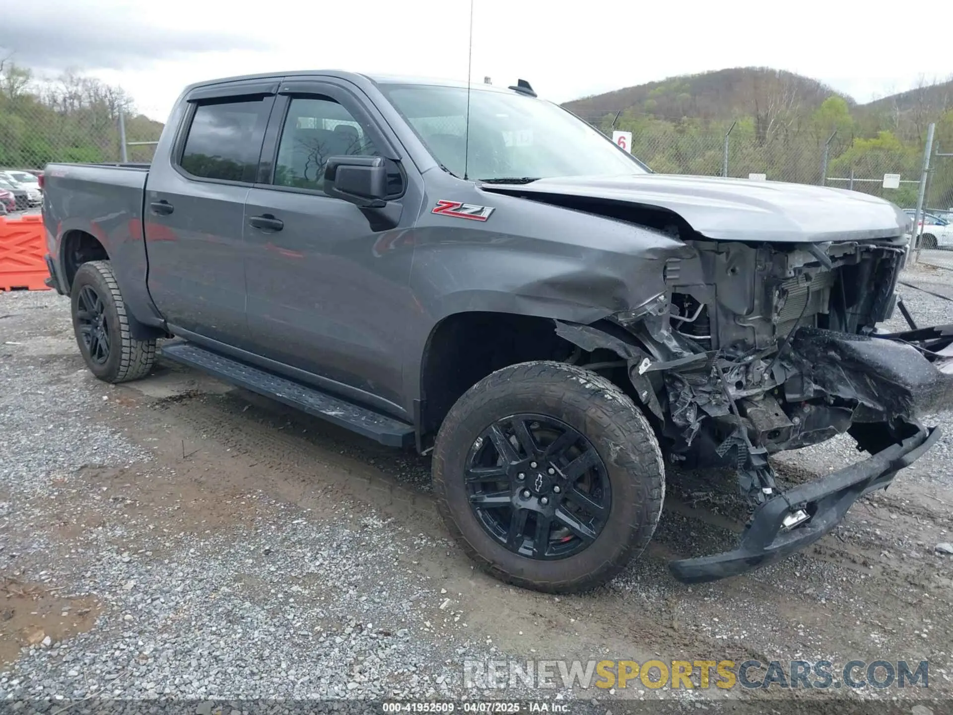 1 Photograph of a damaged car 1GCPYCEF6MZ371008 CHEVROLET SILVERADO 1500 2021