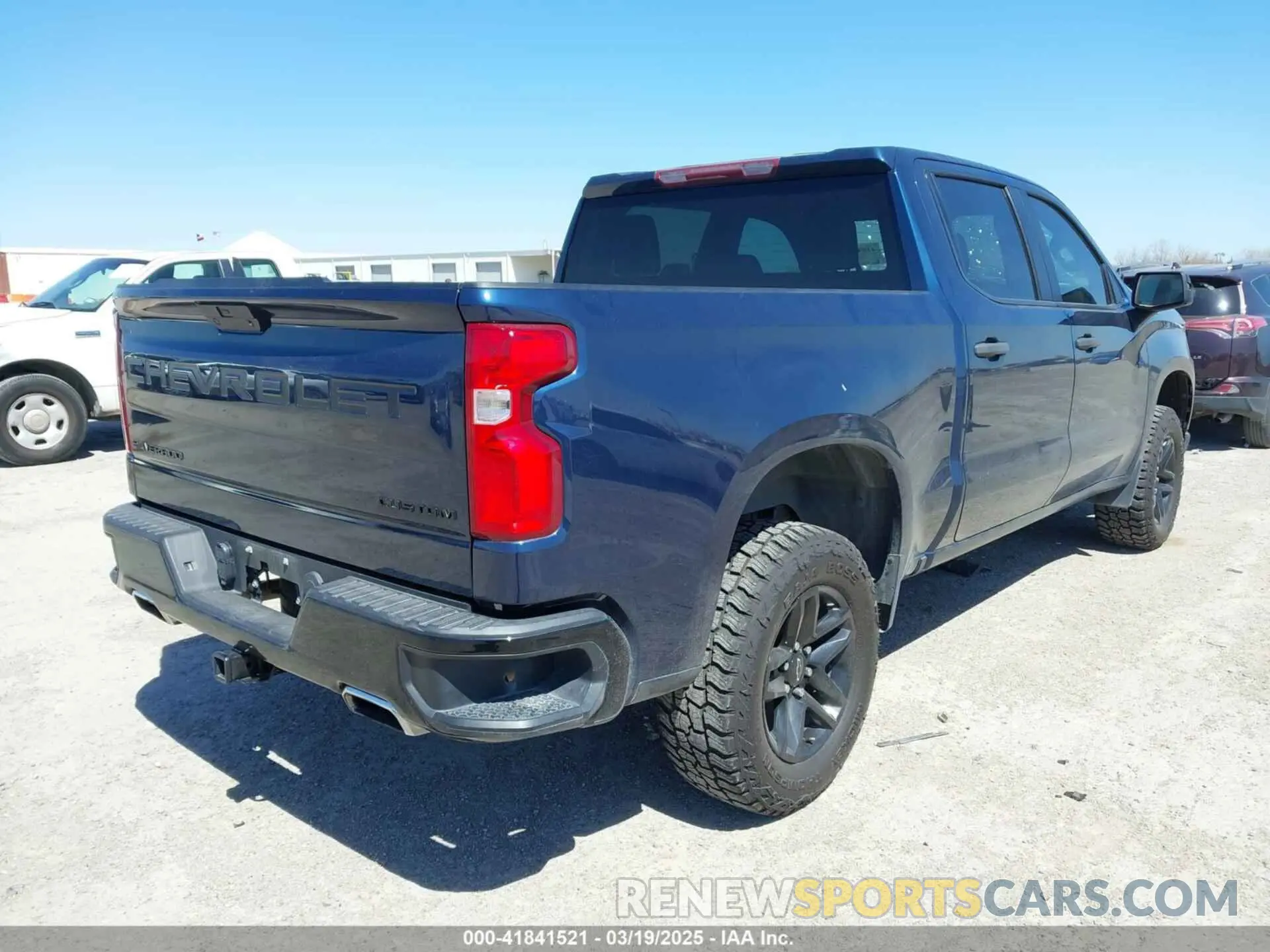 4 Photograph of a damaged car 1GCPYCEF8MZ234412 CHEVROLET SILVERADO 1500 2021