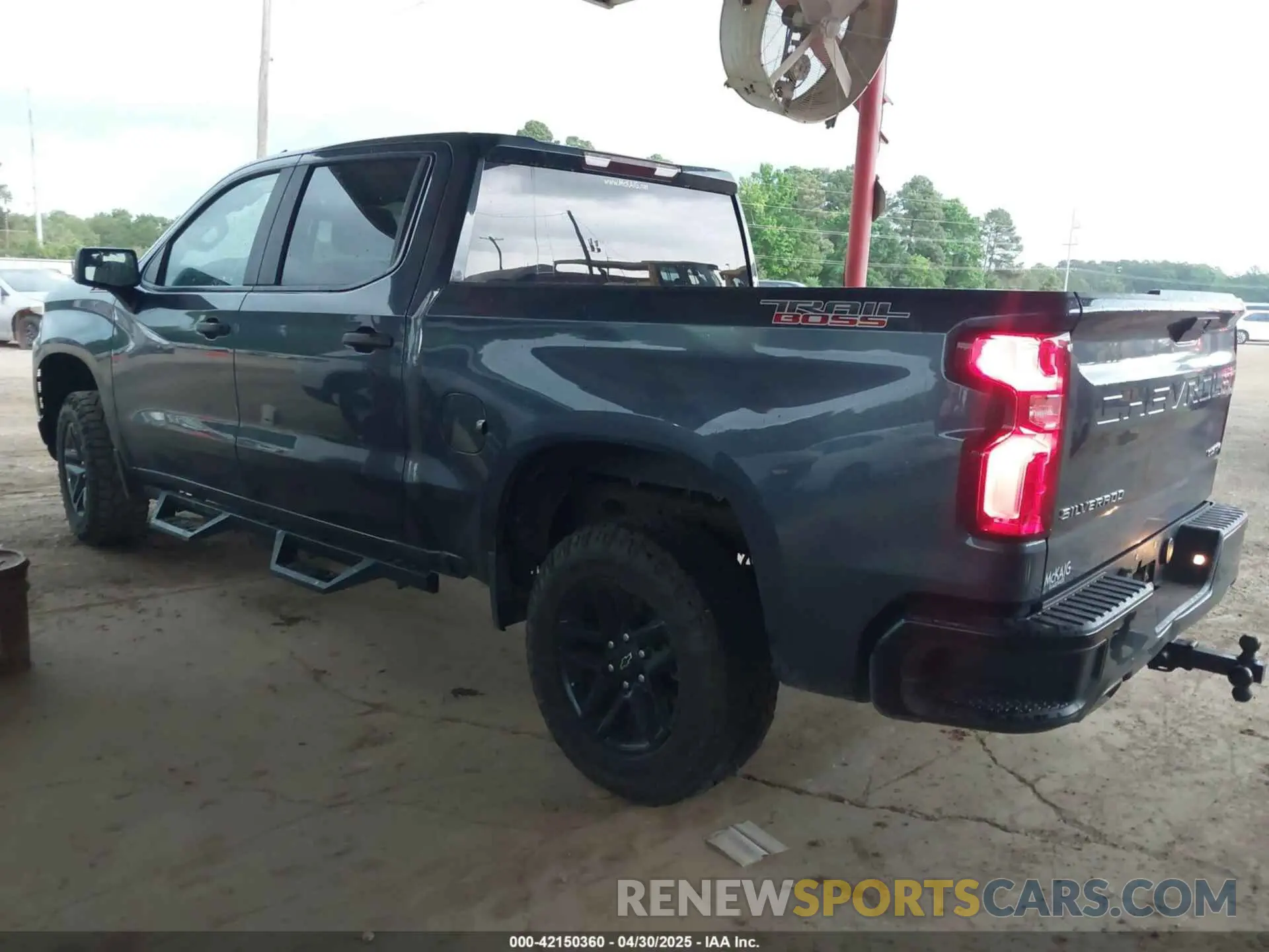 3 Photograph of a damaged car 1GCPYCEF8MZ363802 CHEVROLET SILVERADO 1500 2021