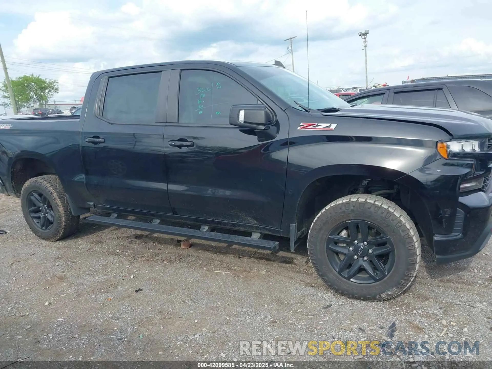 13 Photograph of a damaged car 1GCPYFED5MZ192636 CHEVROLET SILVERADO 1500 2021