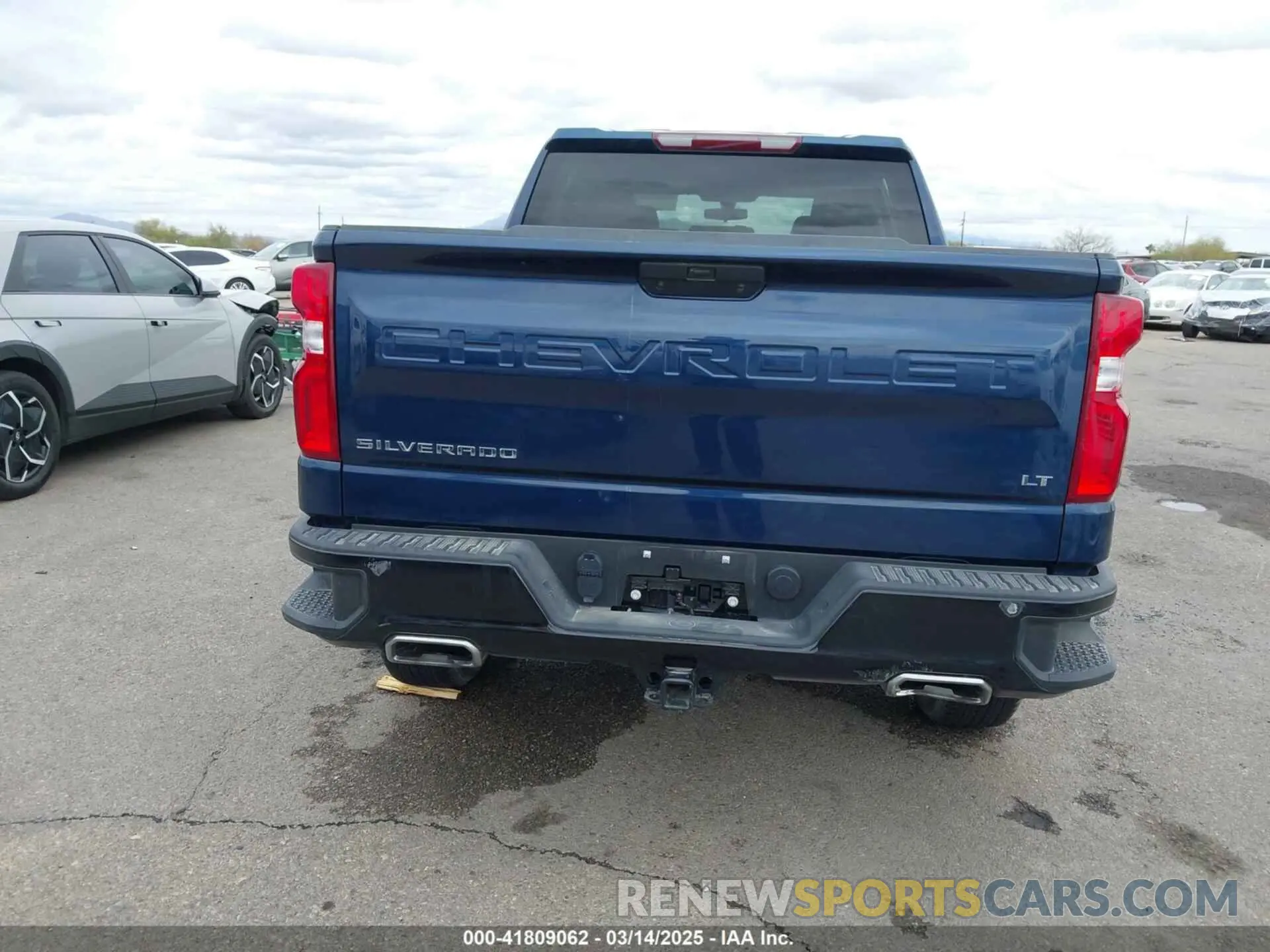 16 Photograph of a damaged car 1GCPYFED6MZ421423 CHEVROLET SILVERADO 1500 2021