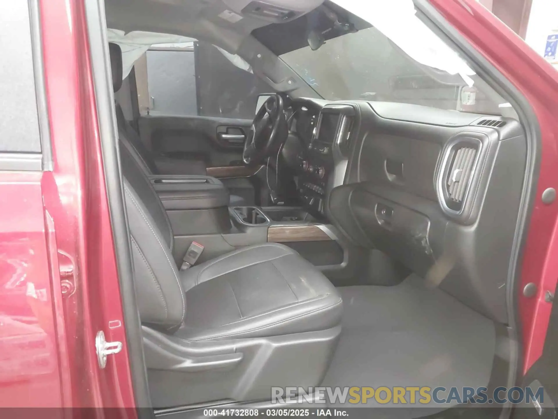 5 Photograph of a damaged car 1GCPYFED8MZ167911 CHEVROLET SILVERADO 1500 2021