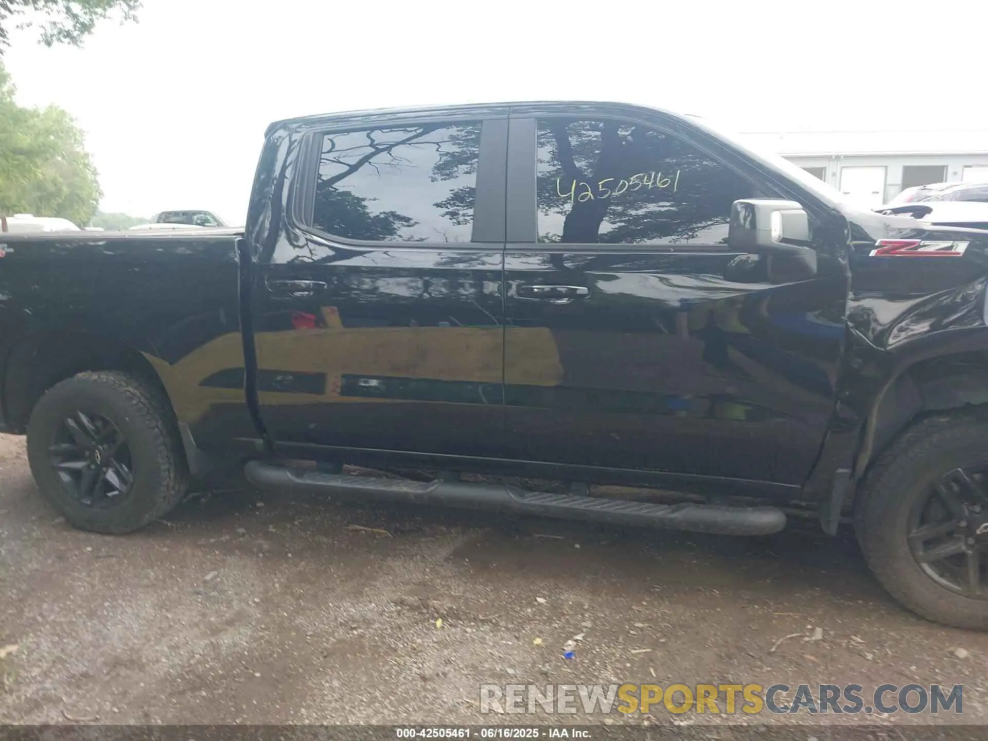 13 Photograph of a damaged car 1GCPYFED8MZ208280 CHEVROLET SILVERADO 1500 2021