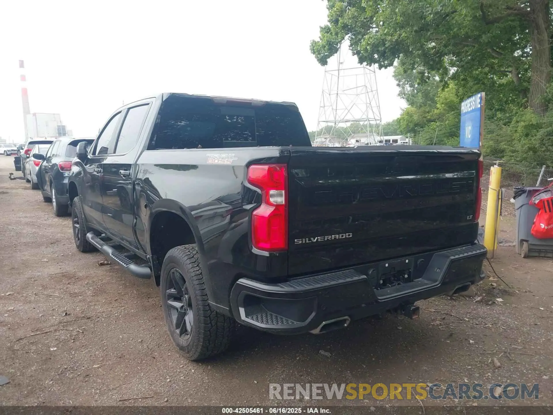 3 Photograph of a damaged car 1GCPYFED8MZ208280 CHEVROLET SILVERADO 1500 2021
