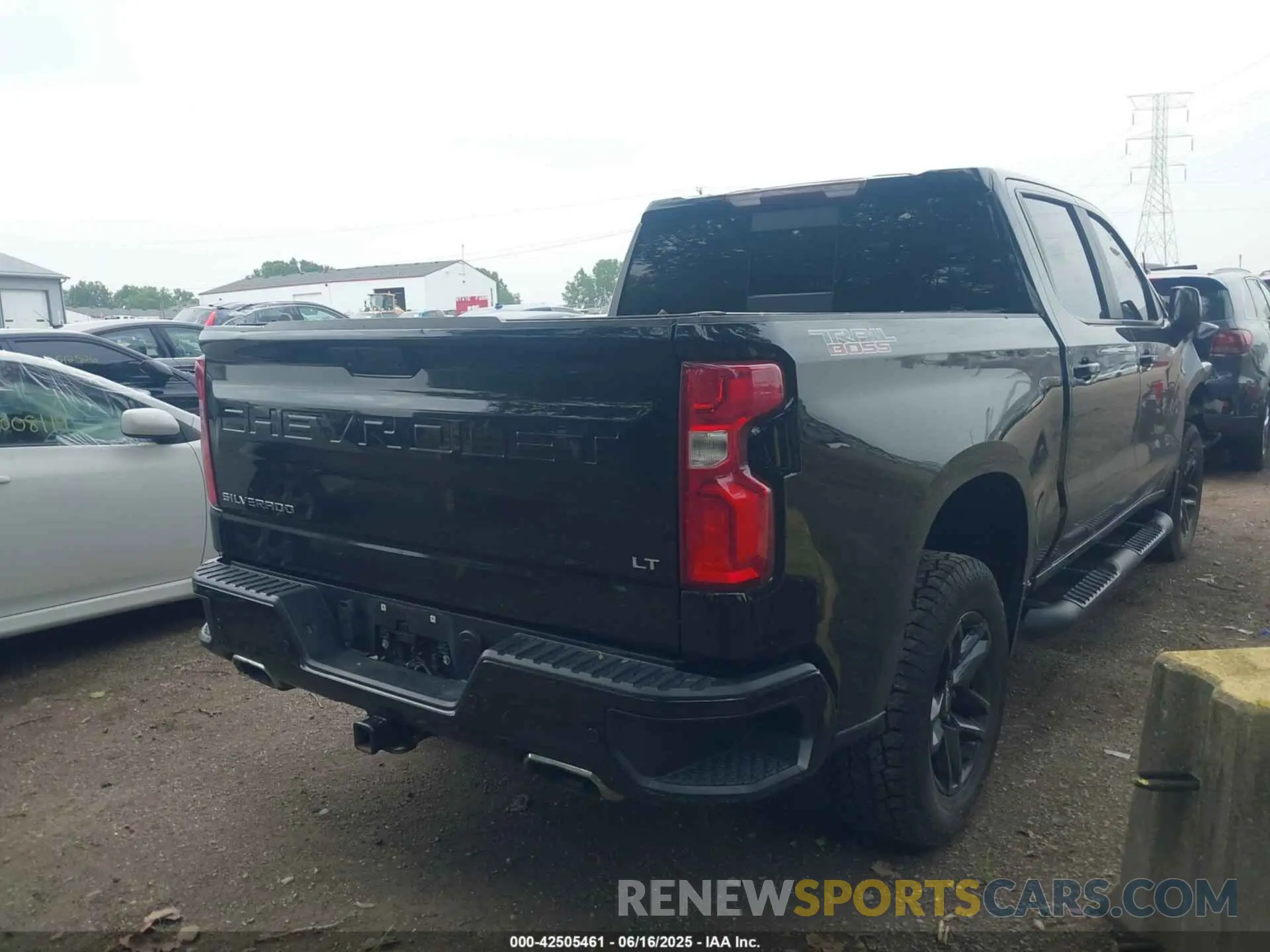 4 Photograph of a damaged car 1GCPYFED8MZ208280 CHEVROLET SILVERADO 1500 2021