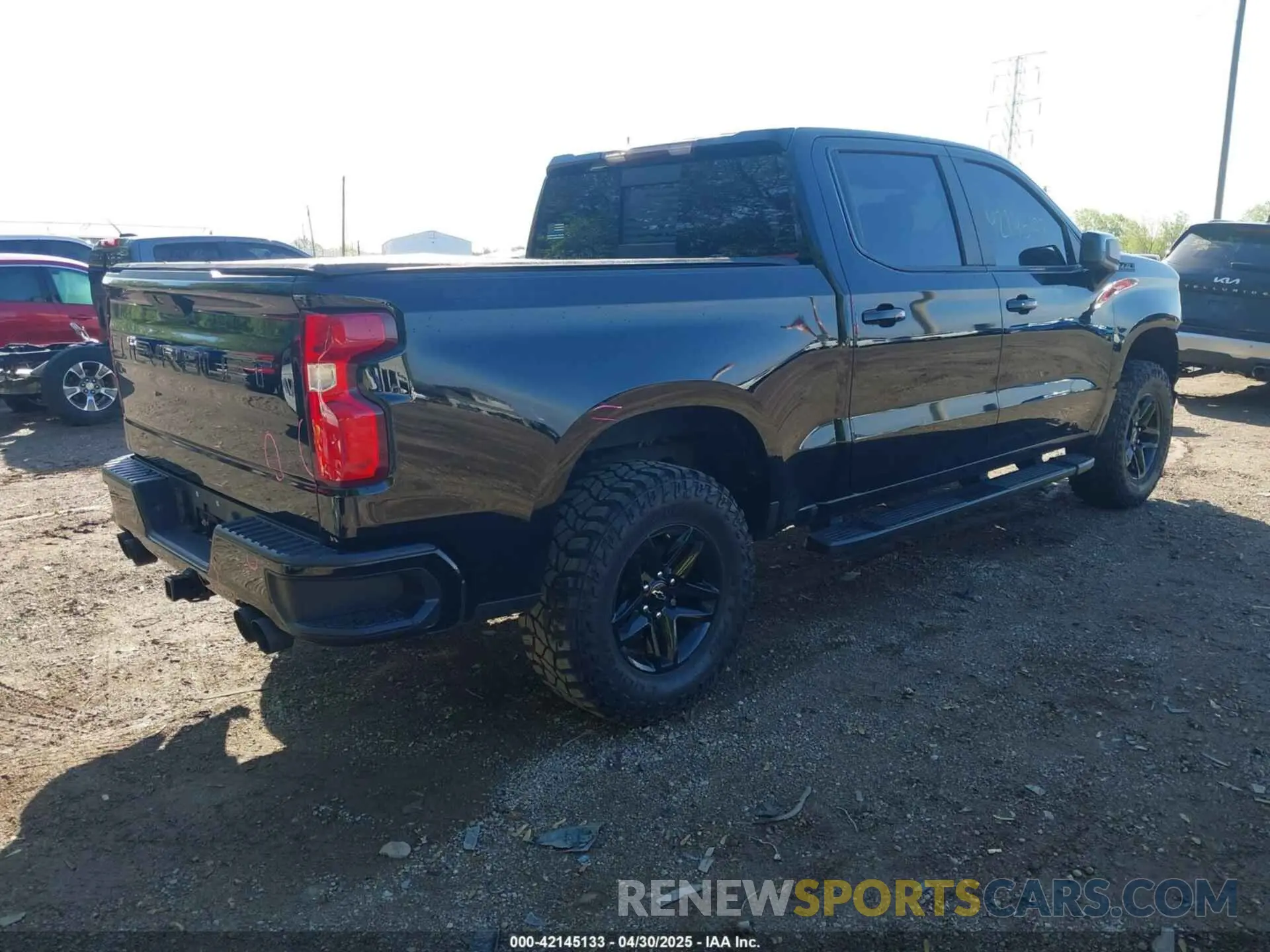 4 Photograph of a damaged car 1GCPYFED9MZ193451 CHEVROLET SILVERADO 1500 2021