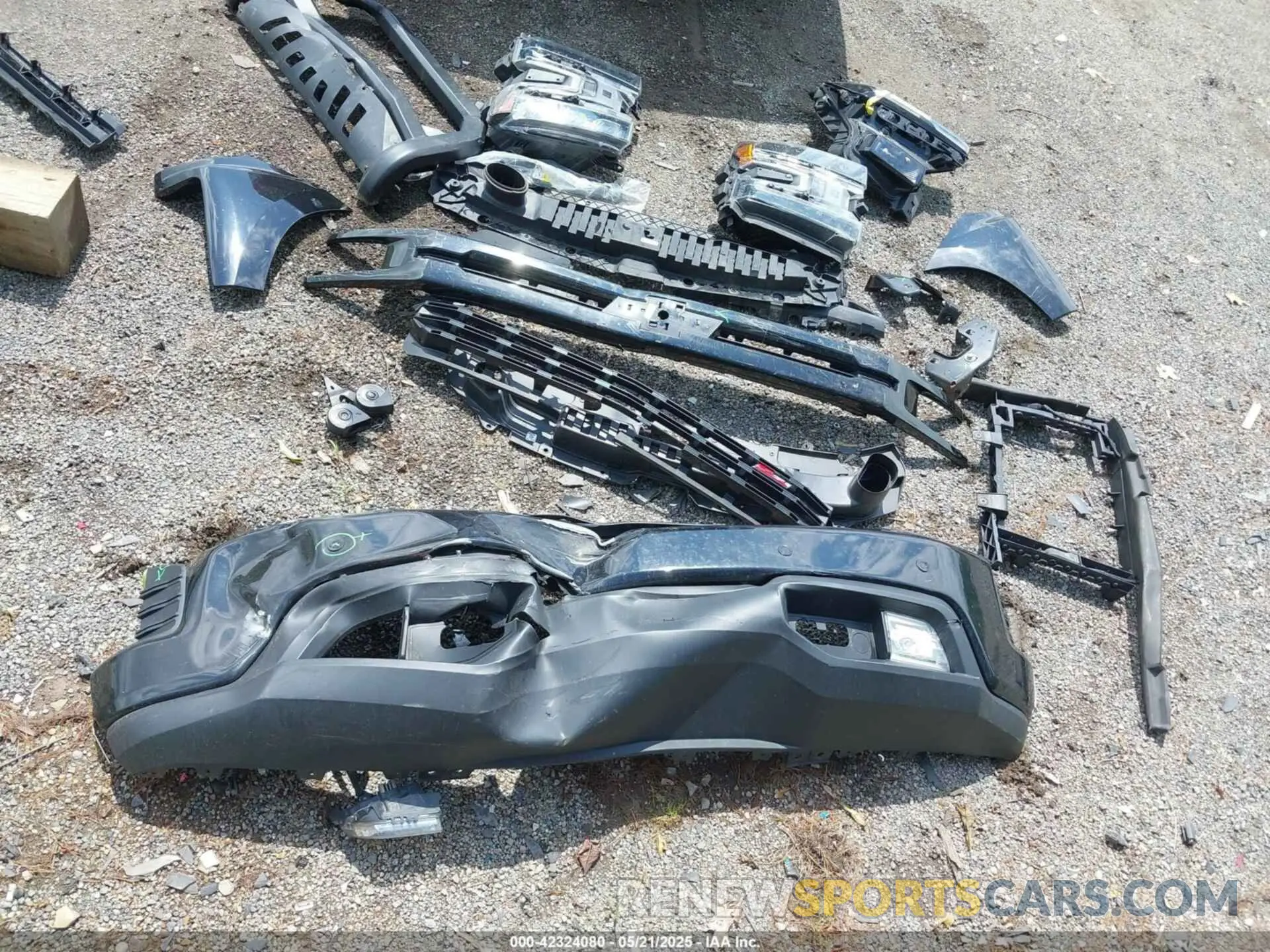 12 Photograph of a damaged car 1GCPYFED9MZ269122 CHEVROLET SILVERADO 1500 2021