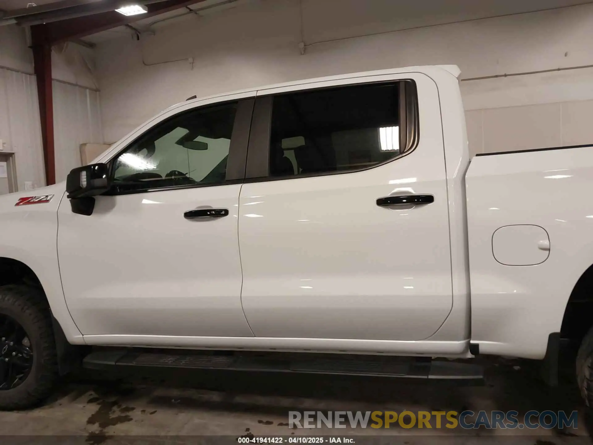 15 Photograph of a damaged car 1GCPYFEL2MZ177616 CHEVROLET SILVERADO 1500 2021