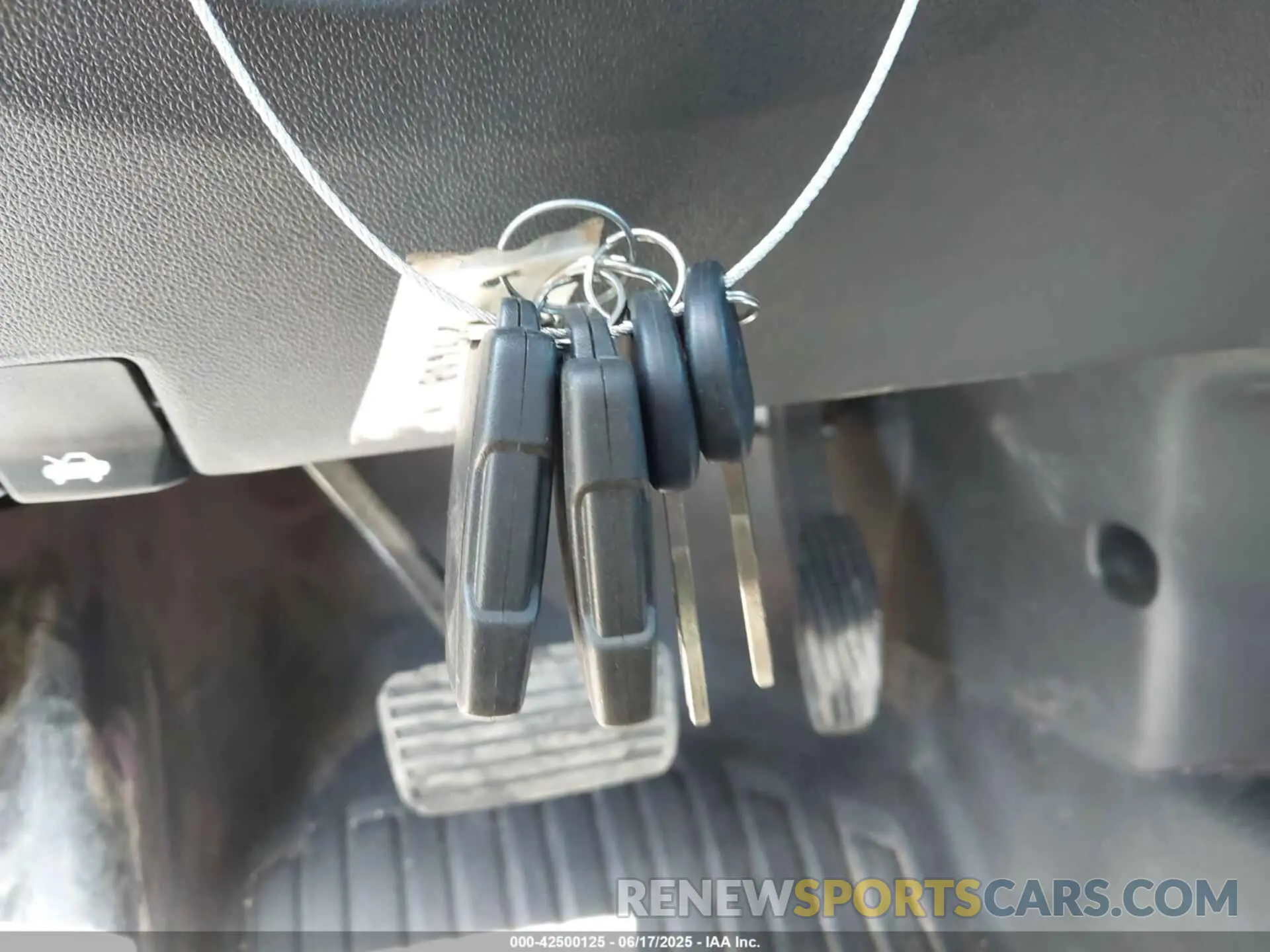 11 Photograph of a damaged car 1GCRYAEF1MZ218873 CHEVROLET SILVERADO 1500 2021