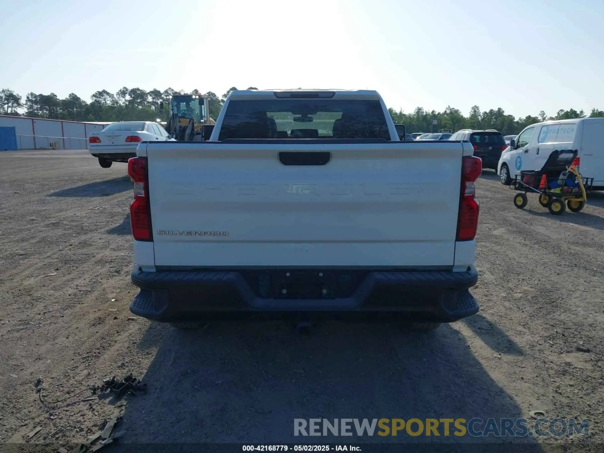 16 Photograph of a damaged car 1GCRYAEF2MZ135727 CHEVROLET SILVERADO 1500 2021