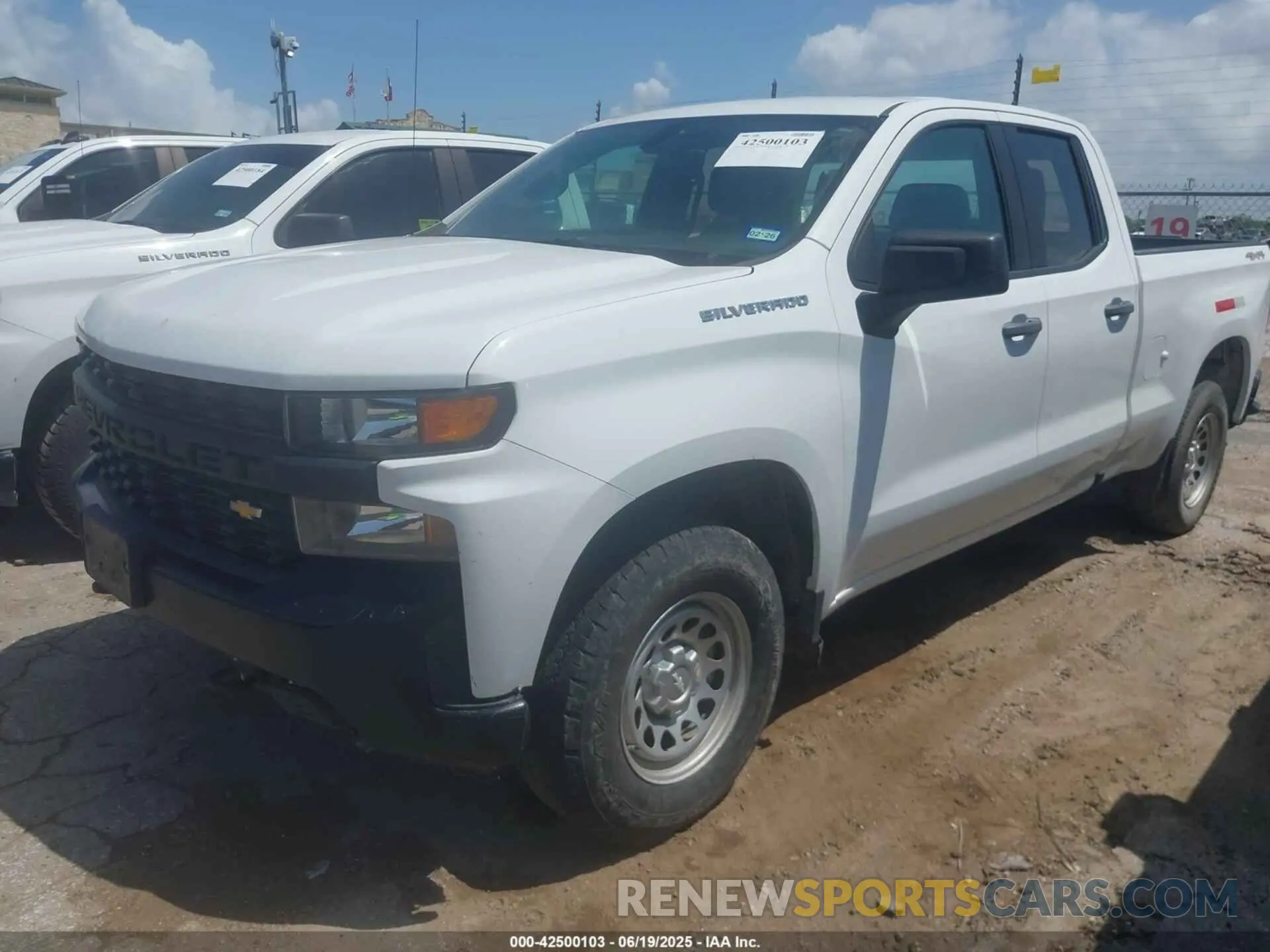 2 Photograph of a damaged car 1GCRYAEF4MZ210881 CHEVROLET SILVERADO 1500 2021