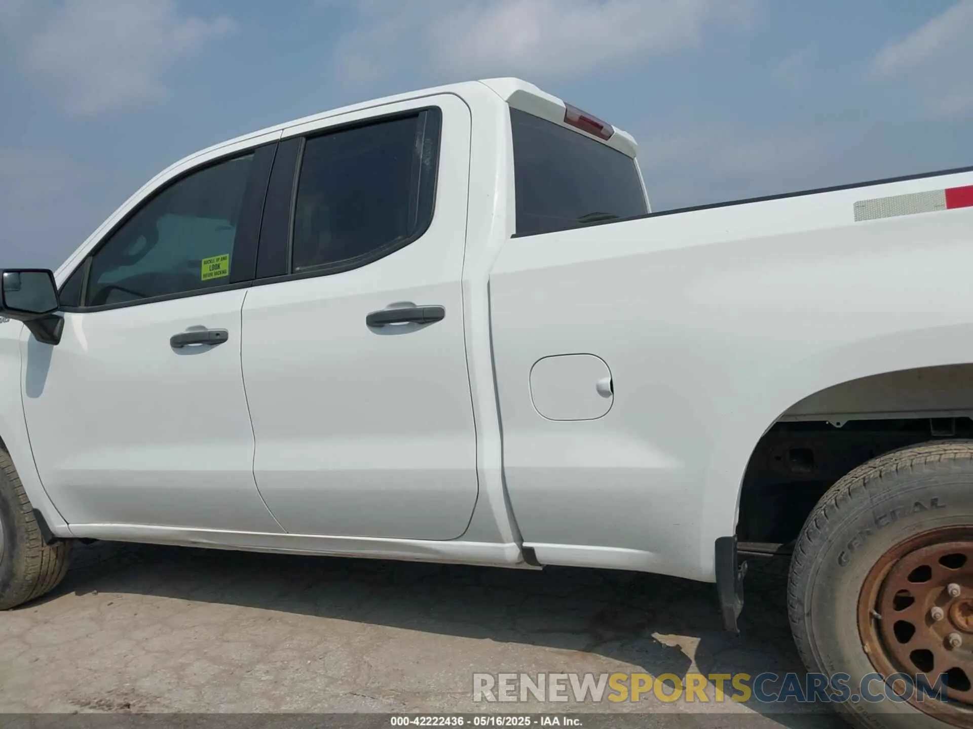 14 Photograph of a damaged car 1GCRYAEF6MZ216391 CHEVROLET SILVERADO 1500 2021