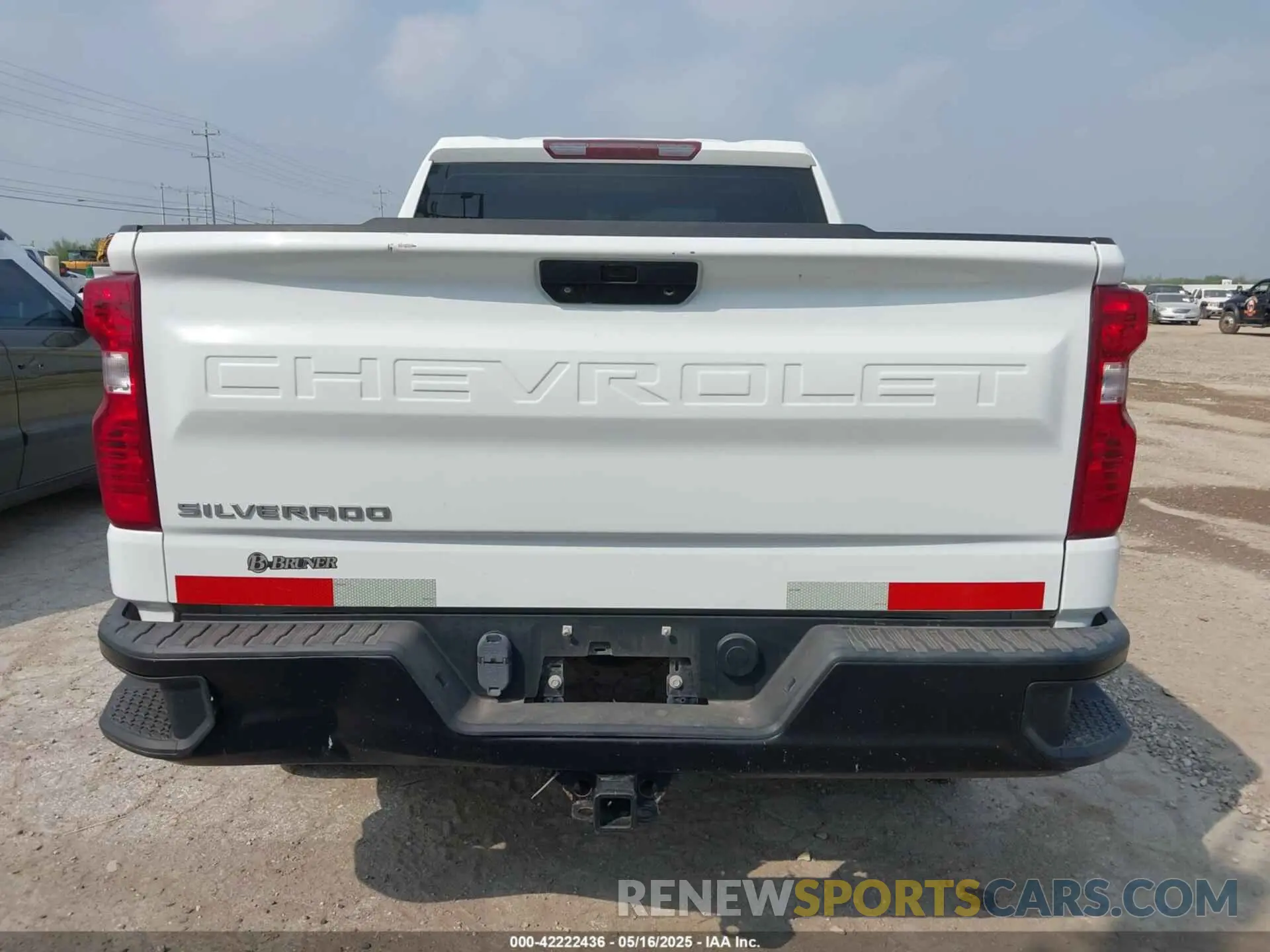 16 Photograph of a damaged car 1GCRYAEF6MZ216391 CHEVROLET SILVERADO 1500 2021