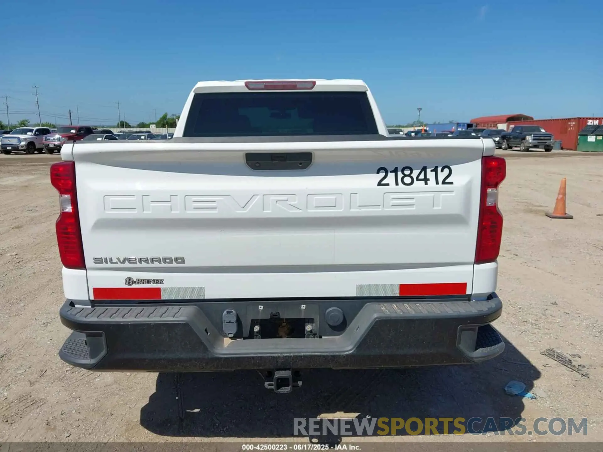 16 Photograph of a damaged car 1GCRYAEF9MZ218412 CHEVROLET SILVERADO 1500 2021