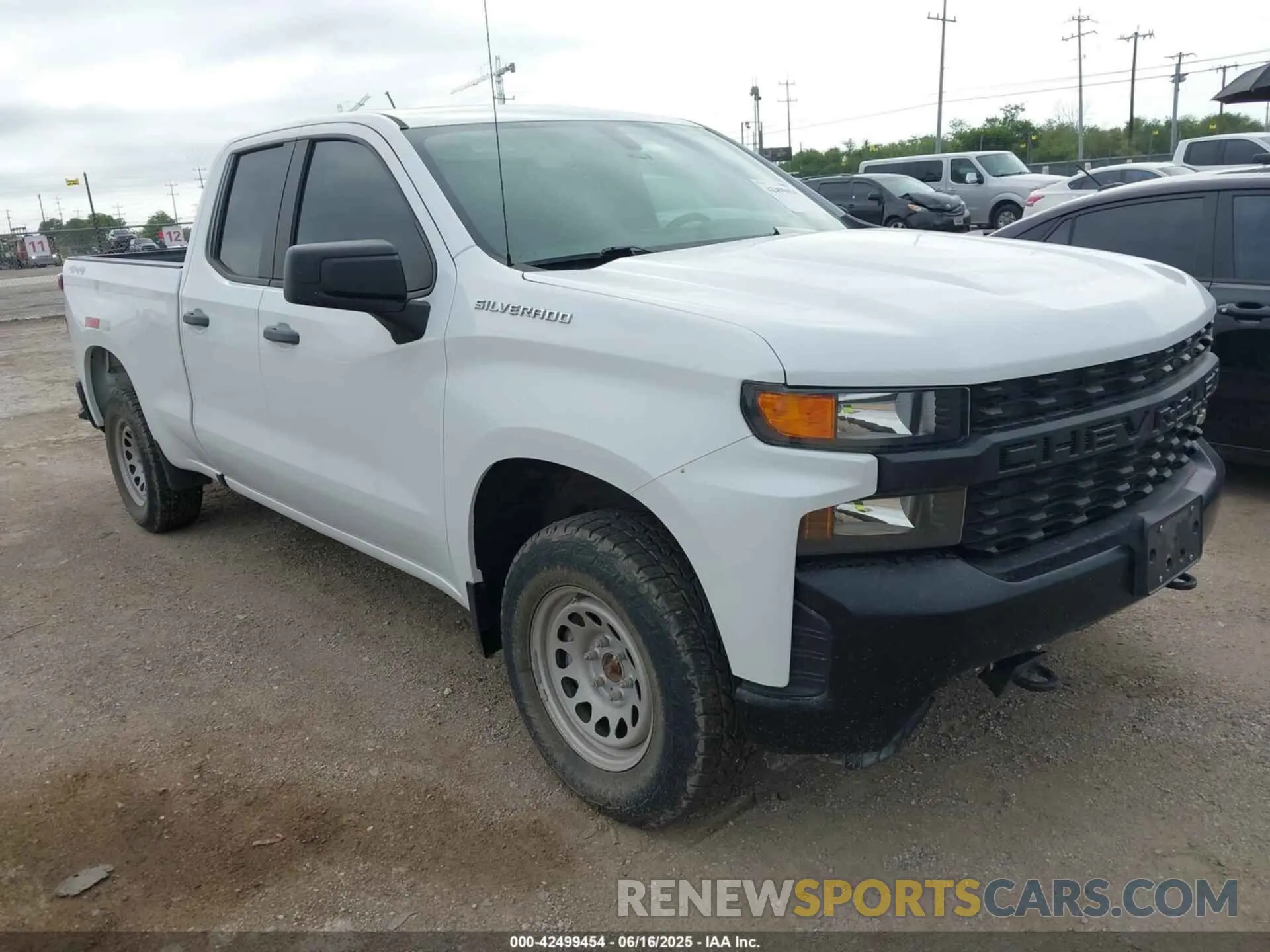 1 Photograph of a damaged car 1GCRYAEFXMZ217740 CHEVROLET SILVERADO 1500 2021