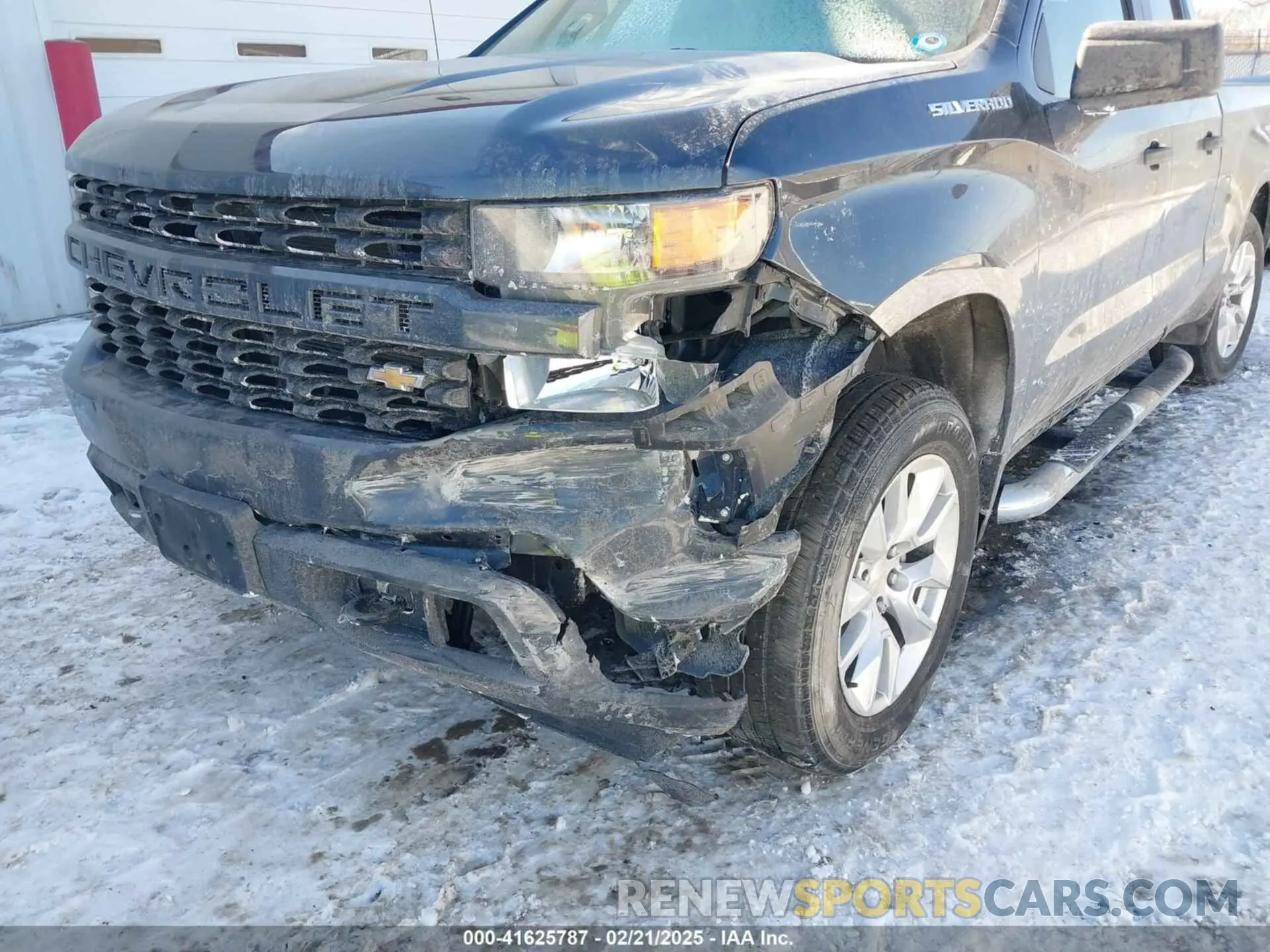 6 Photograph of a damaged car 1GCRYBEH4MZ117060 CHEVROLET SILVERADO 1500 2021