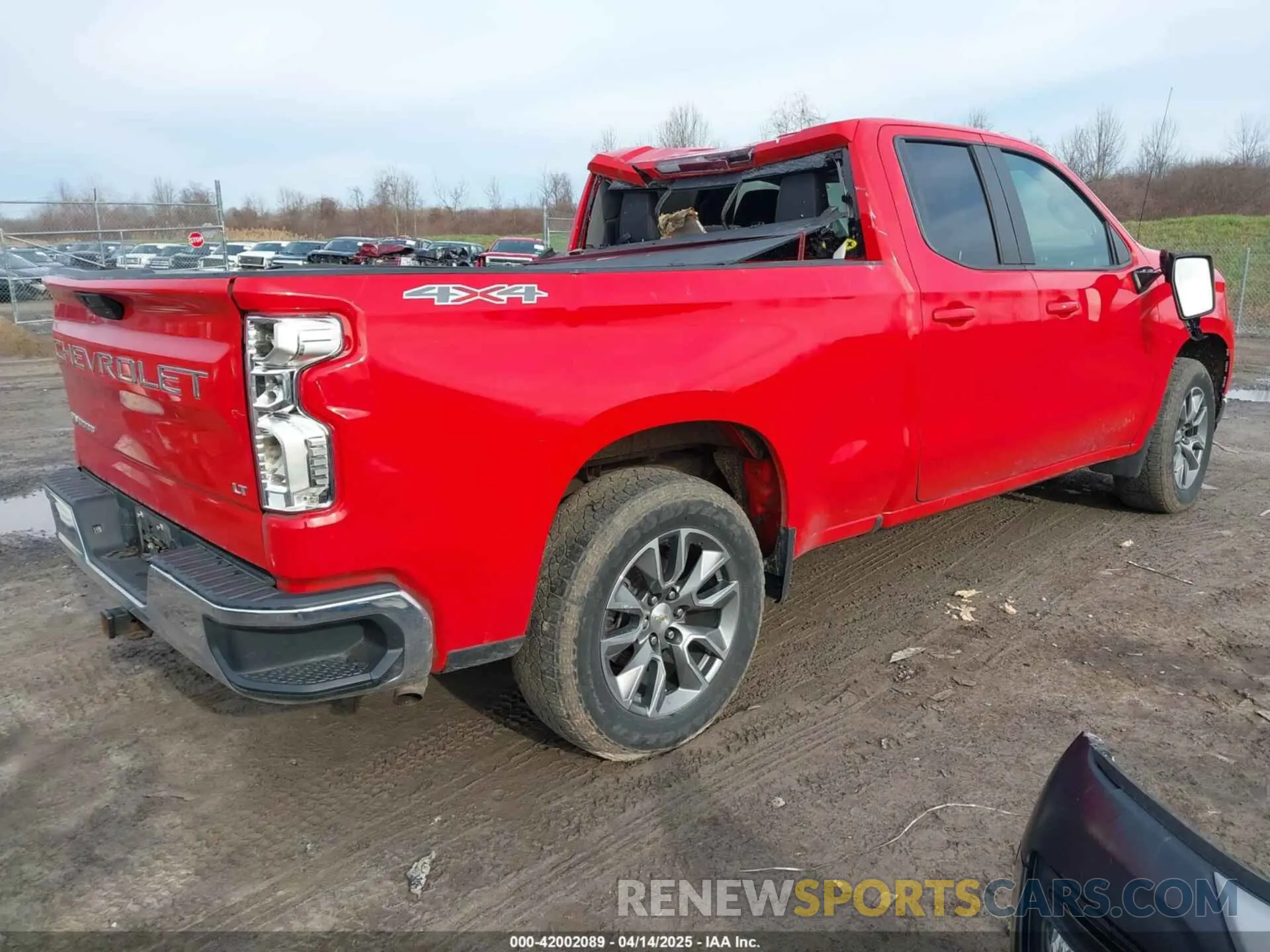 4 Photograph of a damaged car 1GCRYDED3MZ100209 CHEVROLET SILVERADO 1500 2021