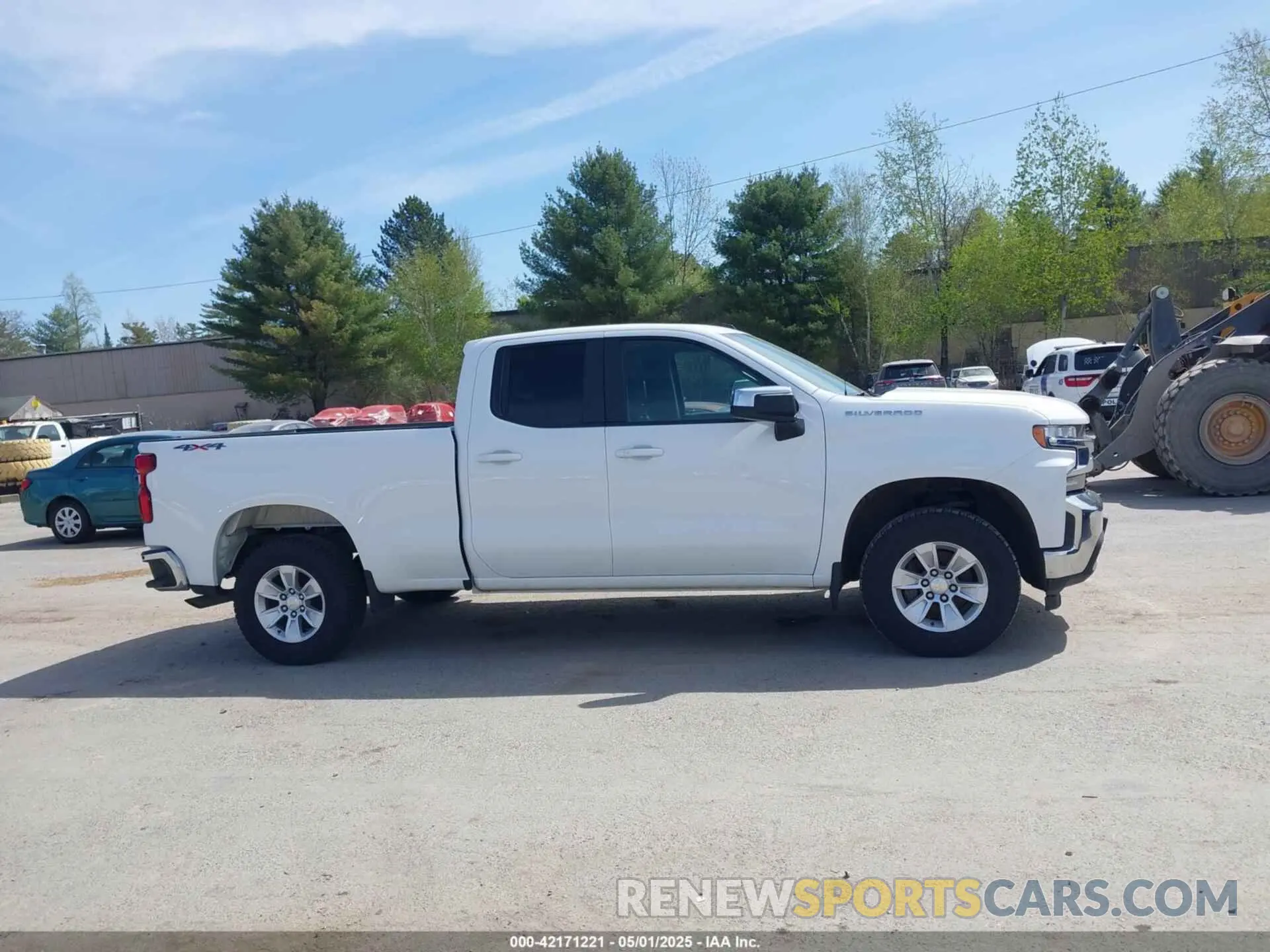 13 Photograph of a damaged car 1GCRYDEK2MZ136195 CHEVROLET SILVERADO 1500 2021