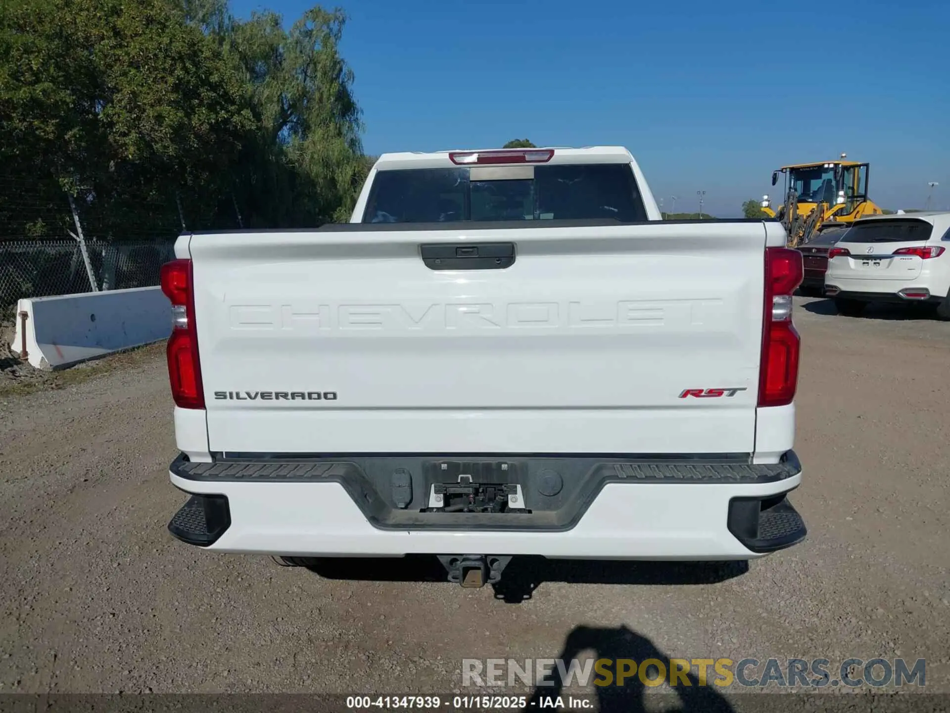 17 Photograph of a damaged car 1GCRYEED5MZ225587 CHEVROLET SILVERADO 1500 2021