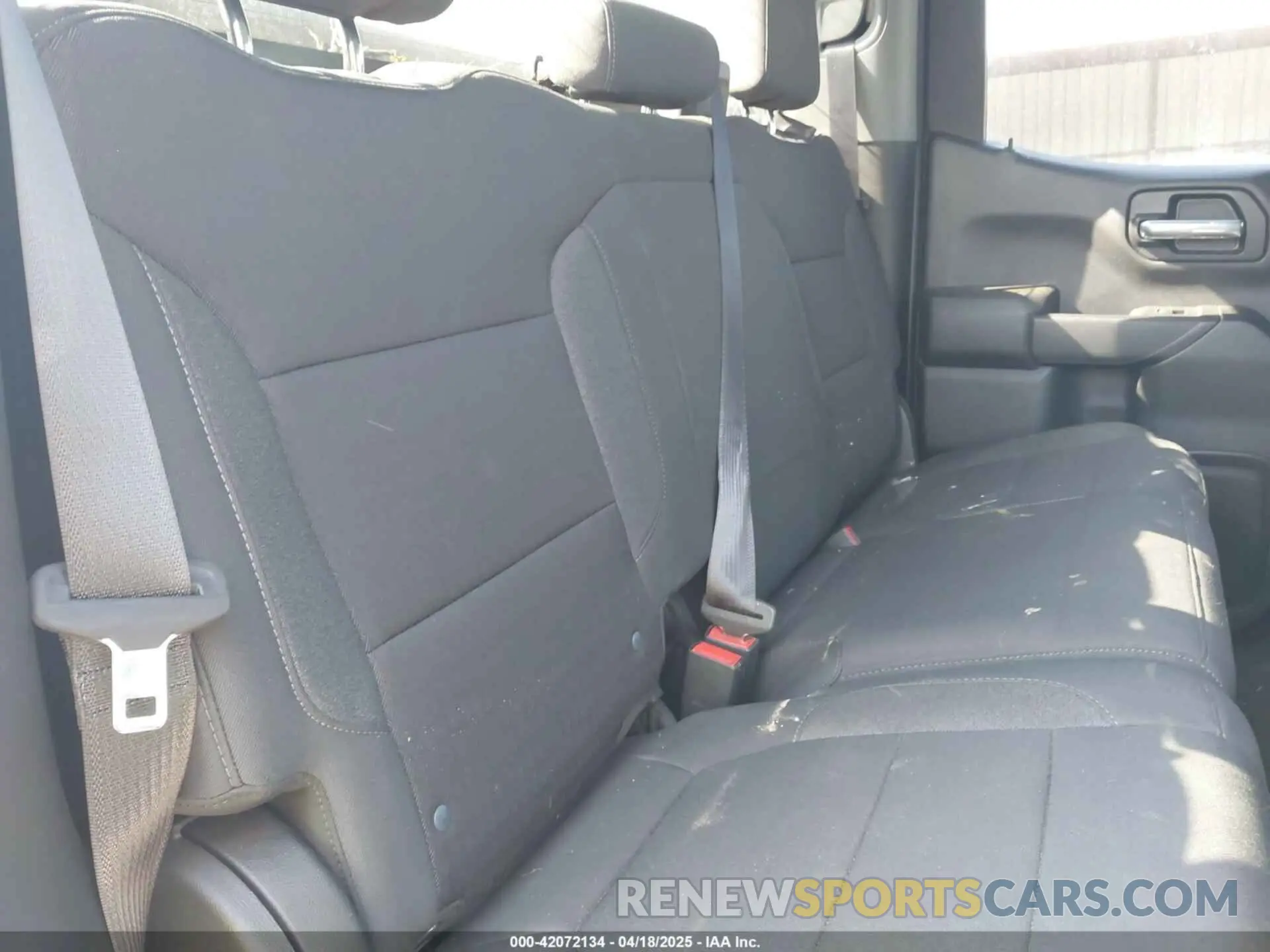 8 Photograph of a damaged car 1GCRYJEK1MZ376305 CHEVROLET SILVERADO 1500 2021