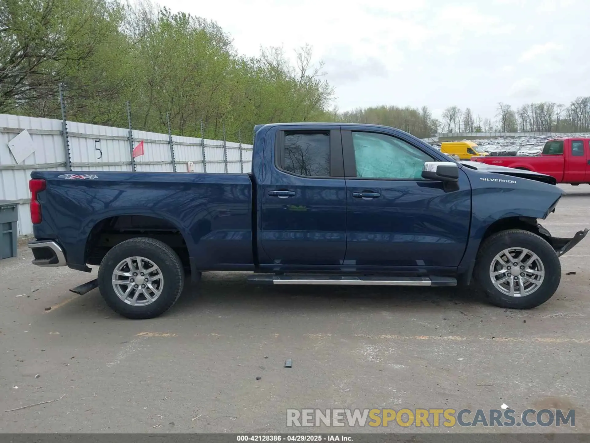 13 Photograph of a damaged car 1GCRYJEK9MZ341902 CHEVROLET SILVERADO 1500 2021