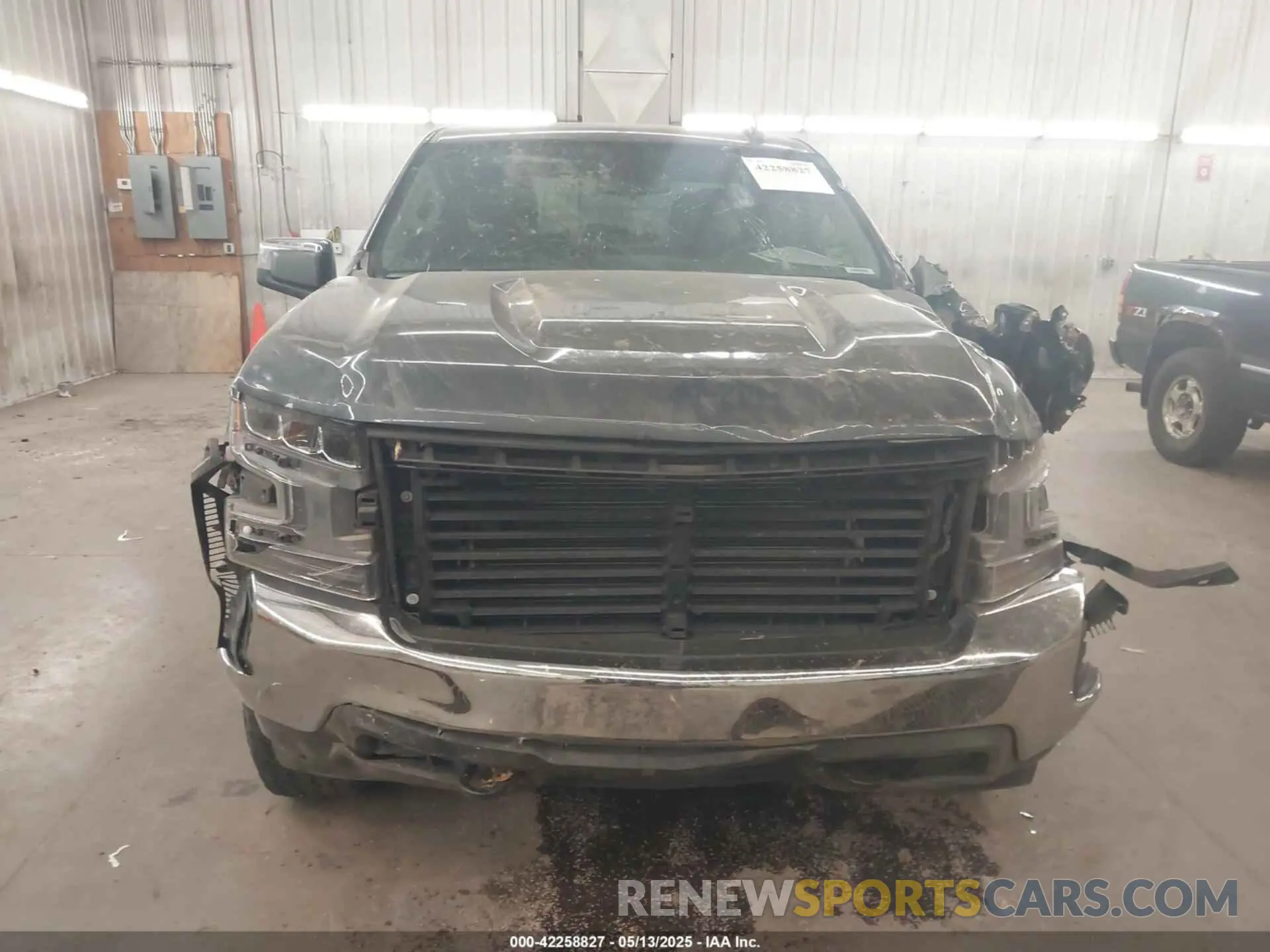 13 Photograph of a damaged car 1GCUYDED2MZ391621 CHEVROLET SILVERADO 1500 2021