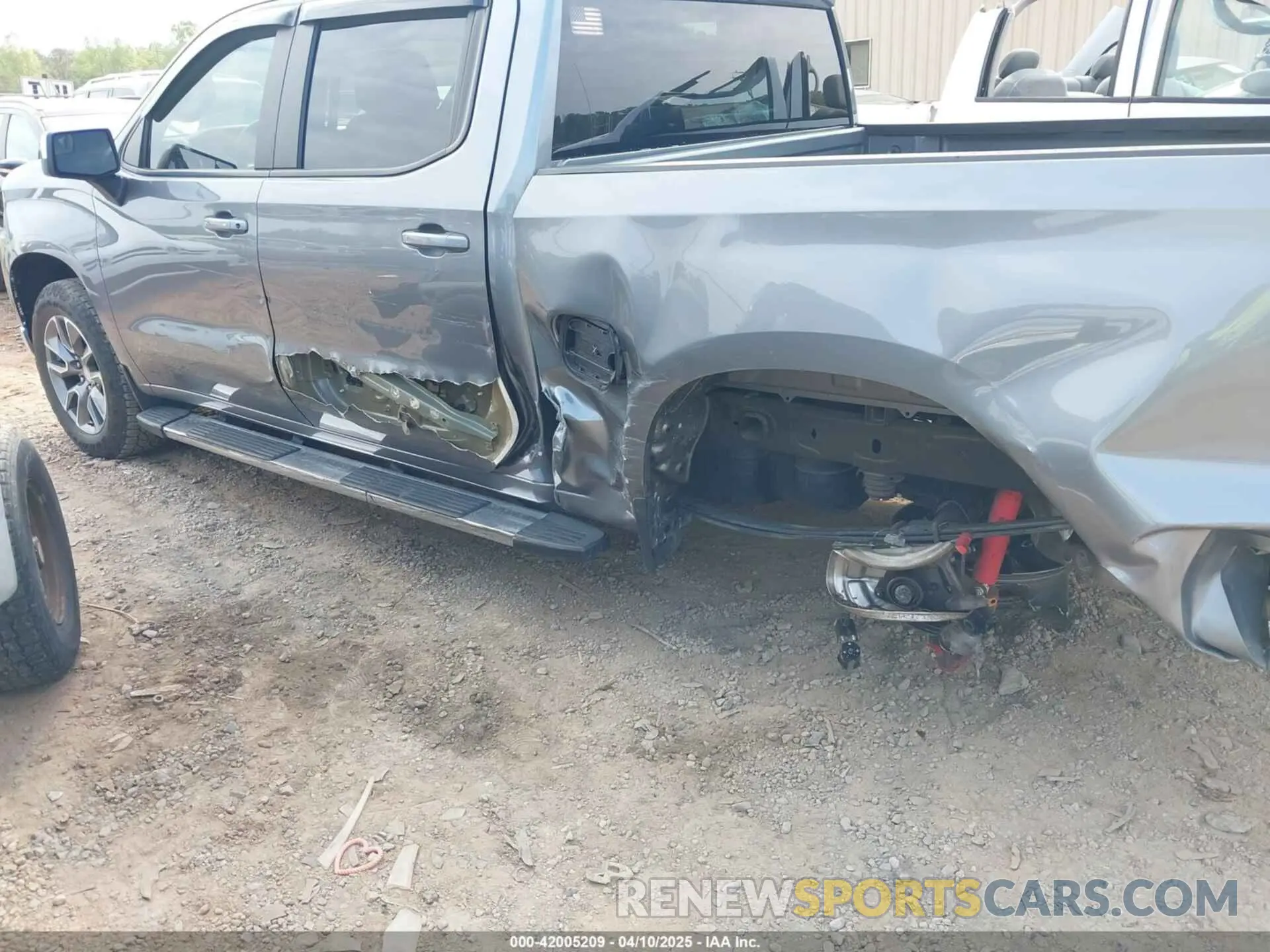 6 Photograph of a damaged car 1GCUYDED3MZ411911 CHEVROLET SILVERADO 1500 2021