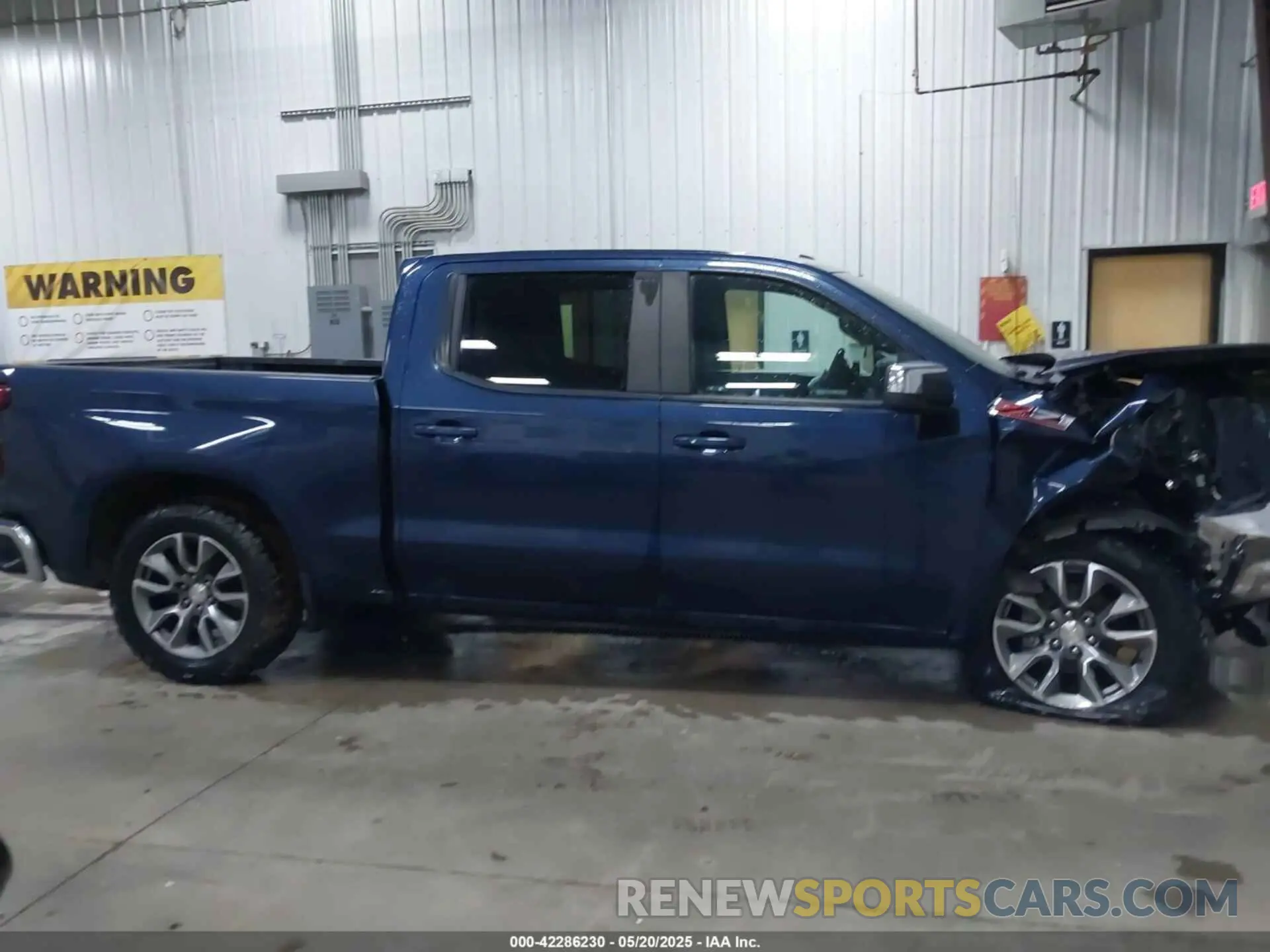 13 Photograph of a damaged car 1GCUYDED5MZ228297 CHEVROLET SILVERADO 1500 2021