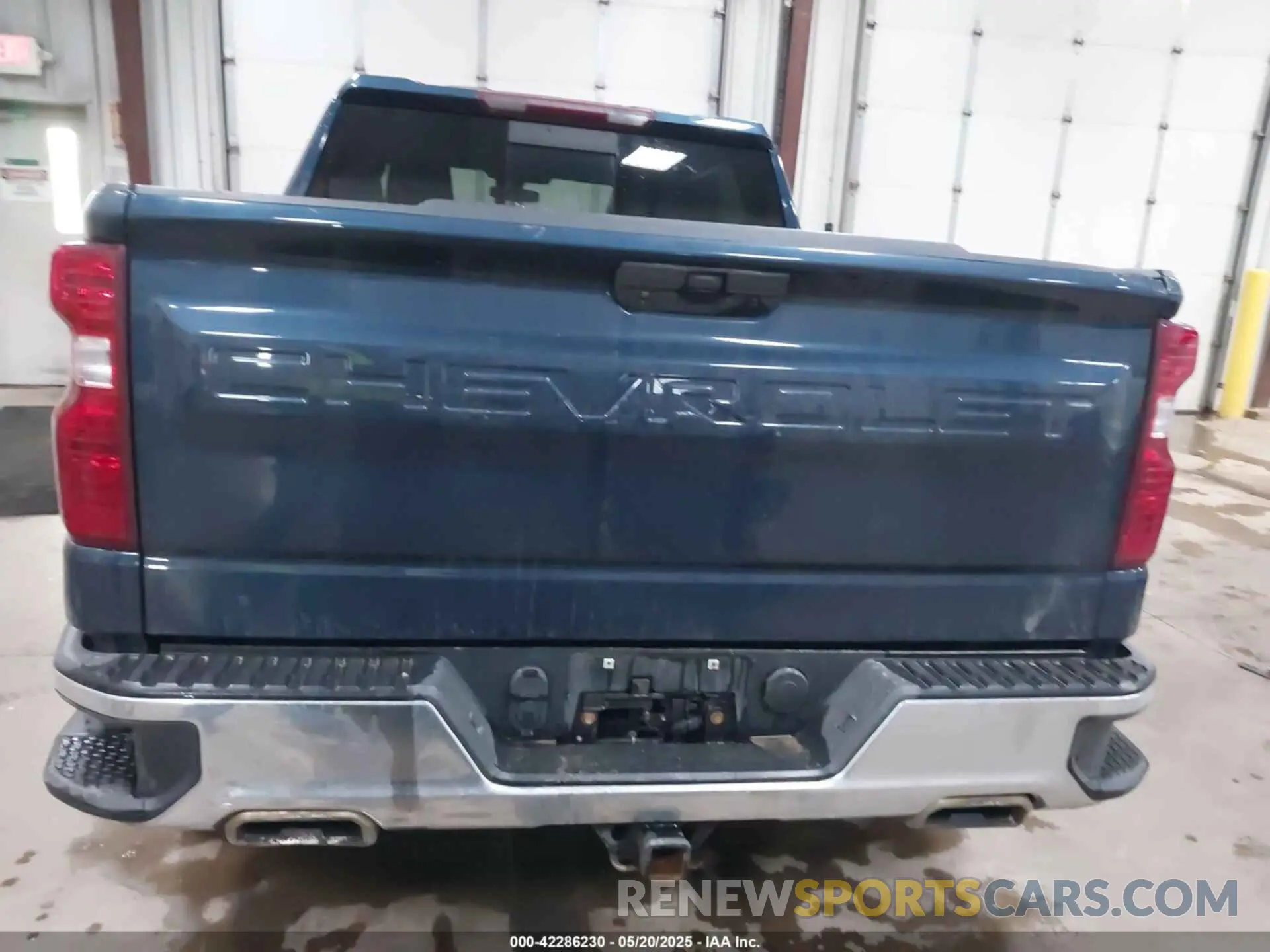 16 Photograph of a damaged car 1GCUYDED5MZ228297 CHEVROLET SILVERADO 1500 2021