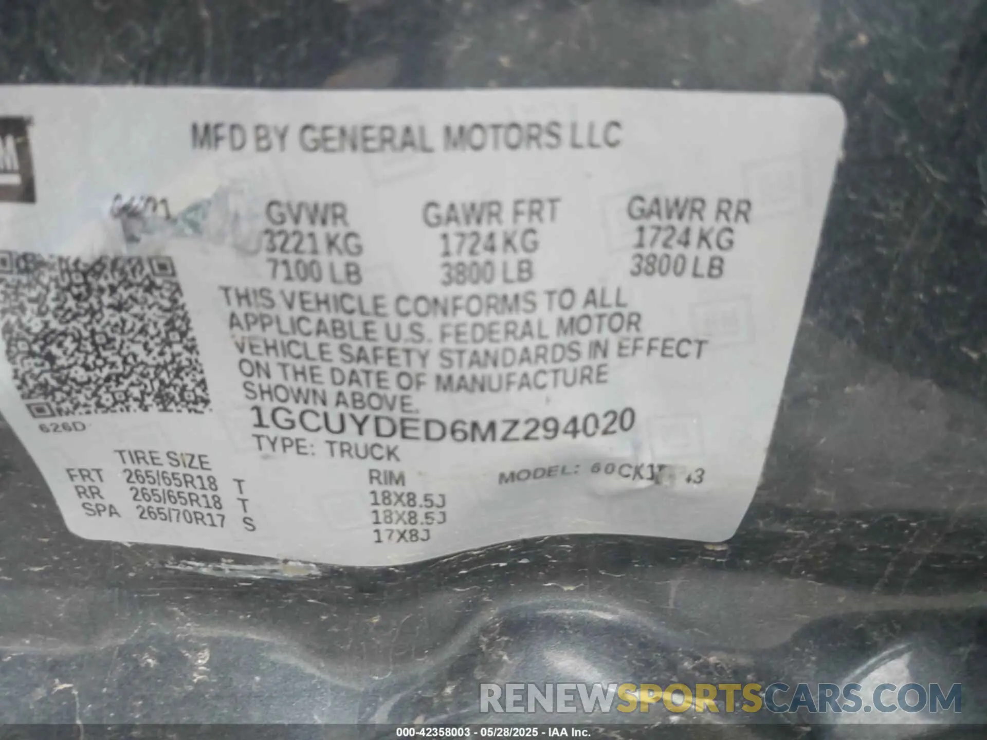9 Photograph of a damaged car 1GCUYDED6MZ294020 CHEVROLET SILVERADO 1500 2021