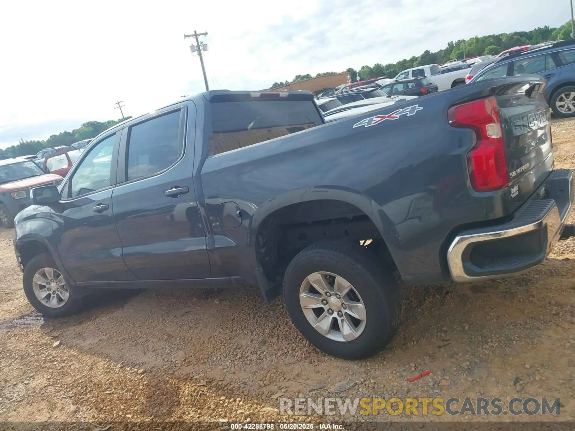 13 Photograph of a damaged car 1GCUYDED6MZ355155 CHEVROLET SILVERADO 1500 2021