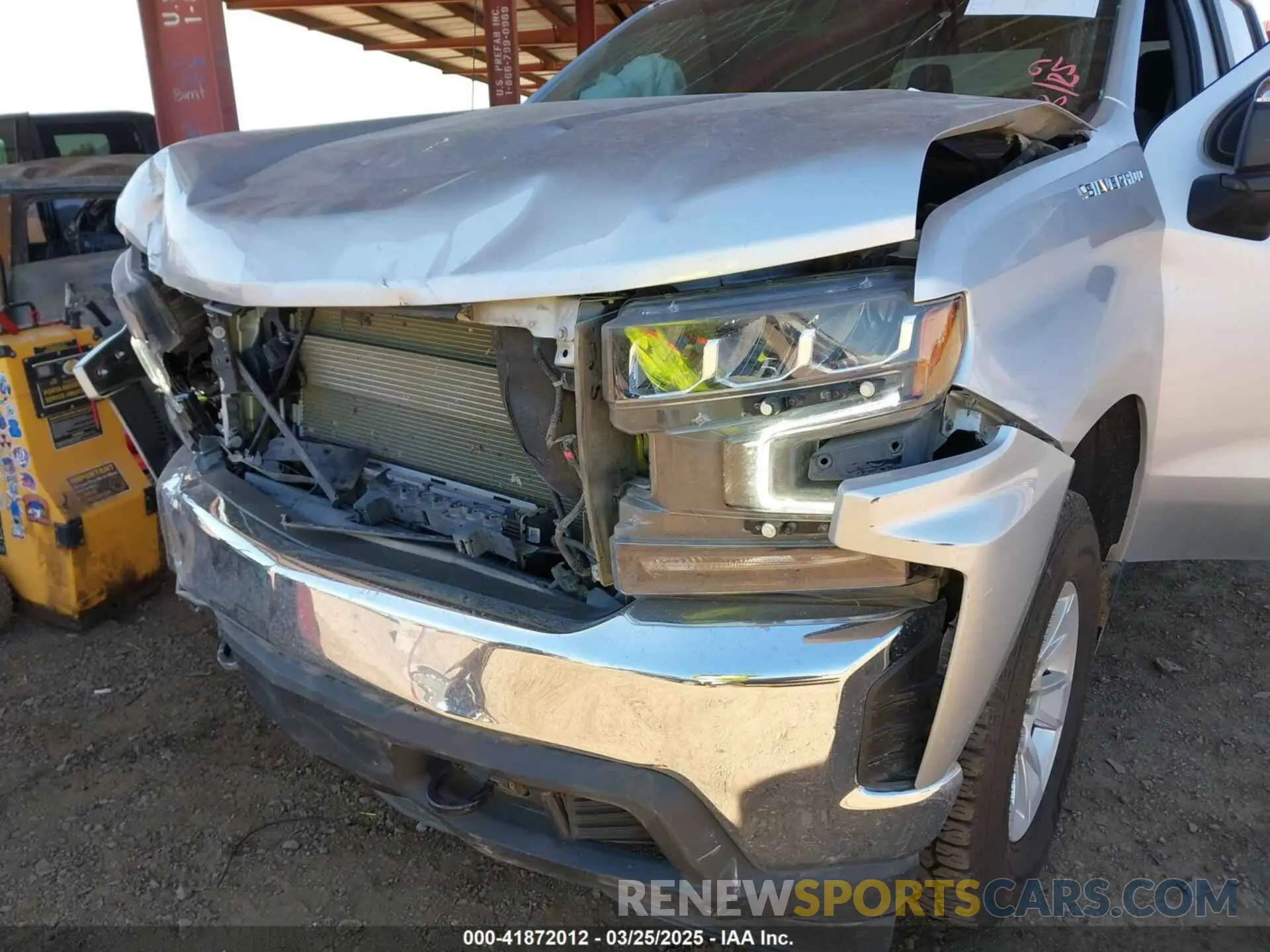 19 Photograph of a damaged car 1GCUYDET1MZ365518 CHEVROLET SILVERADO 1500 2021