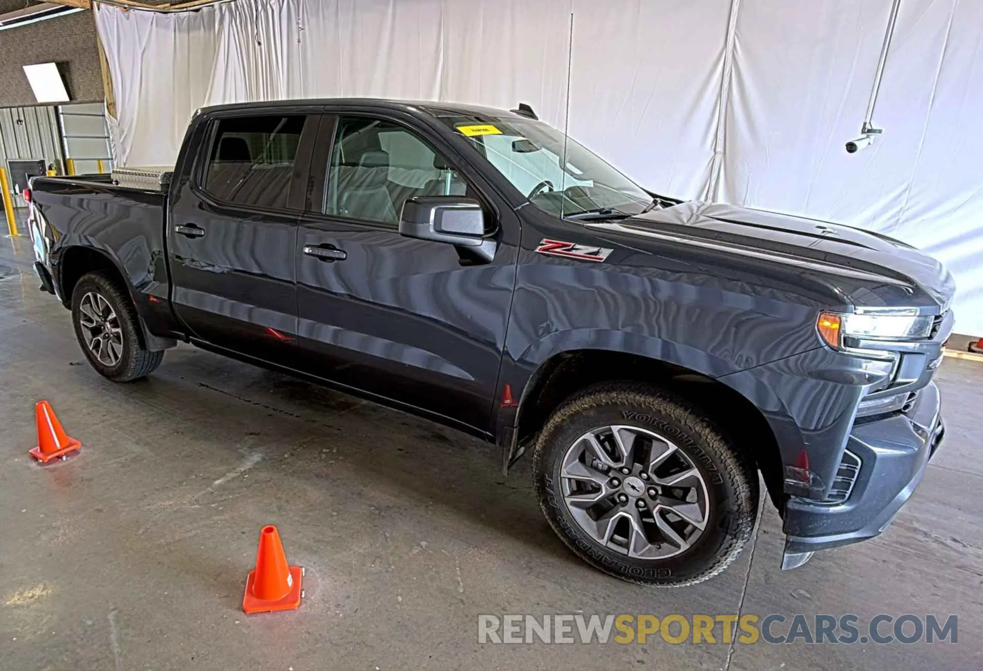 14 Photograph of a damaged car 1GCUYEED0MZ145558 CHEVROLET SILVERADO 1500 2021