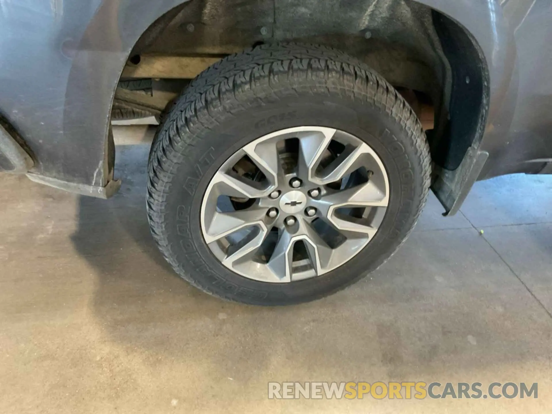15 Photograph of a damaged car 1GCUYEED0MZ145558 CHEVROLET SILVERADO 1500 2021