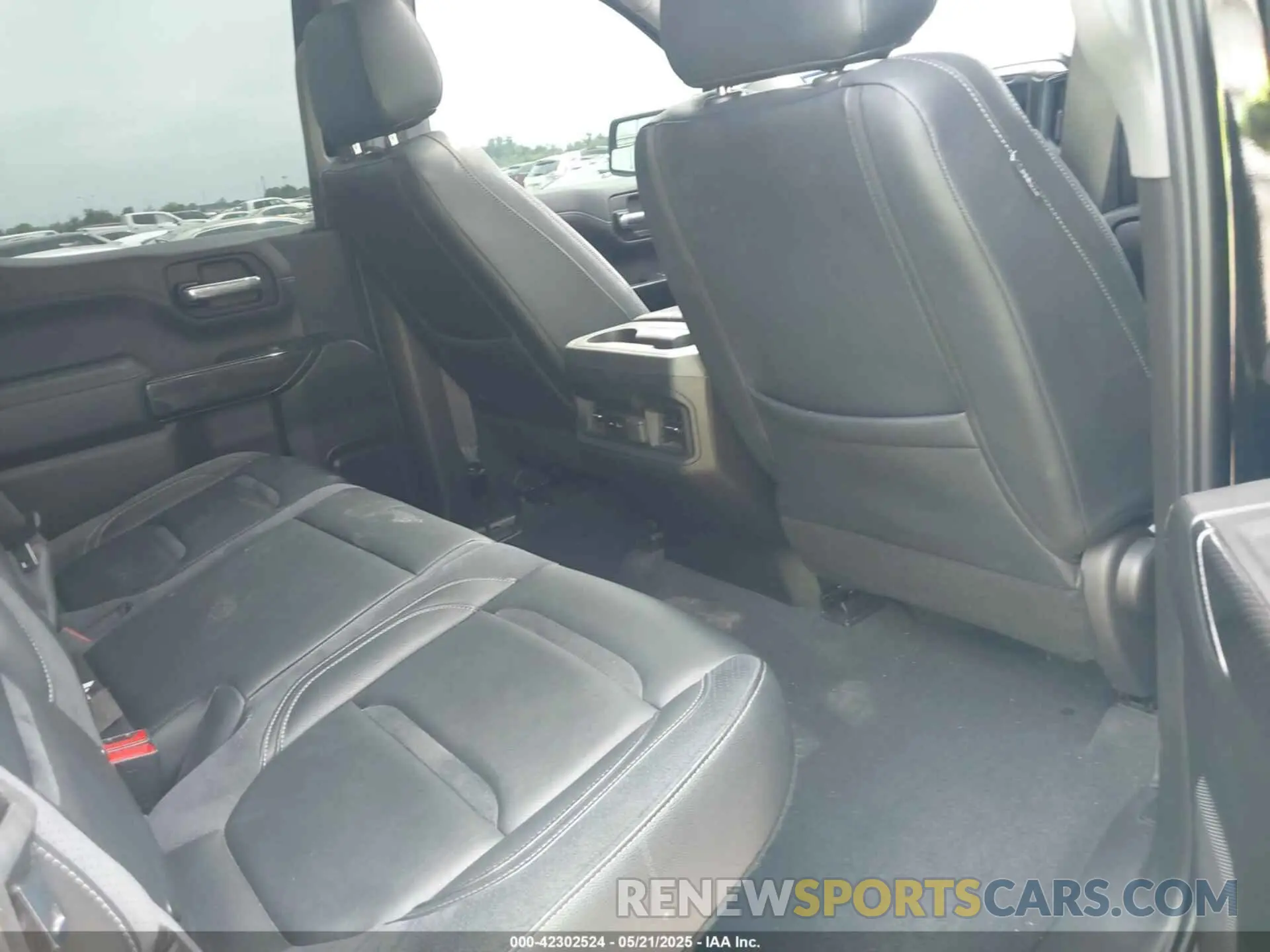 8 Photograph of a damaged car 1GCUYEED2MZ182286 CHEVROLET SILVERADO 1500 2021