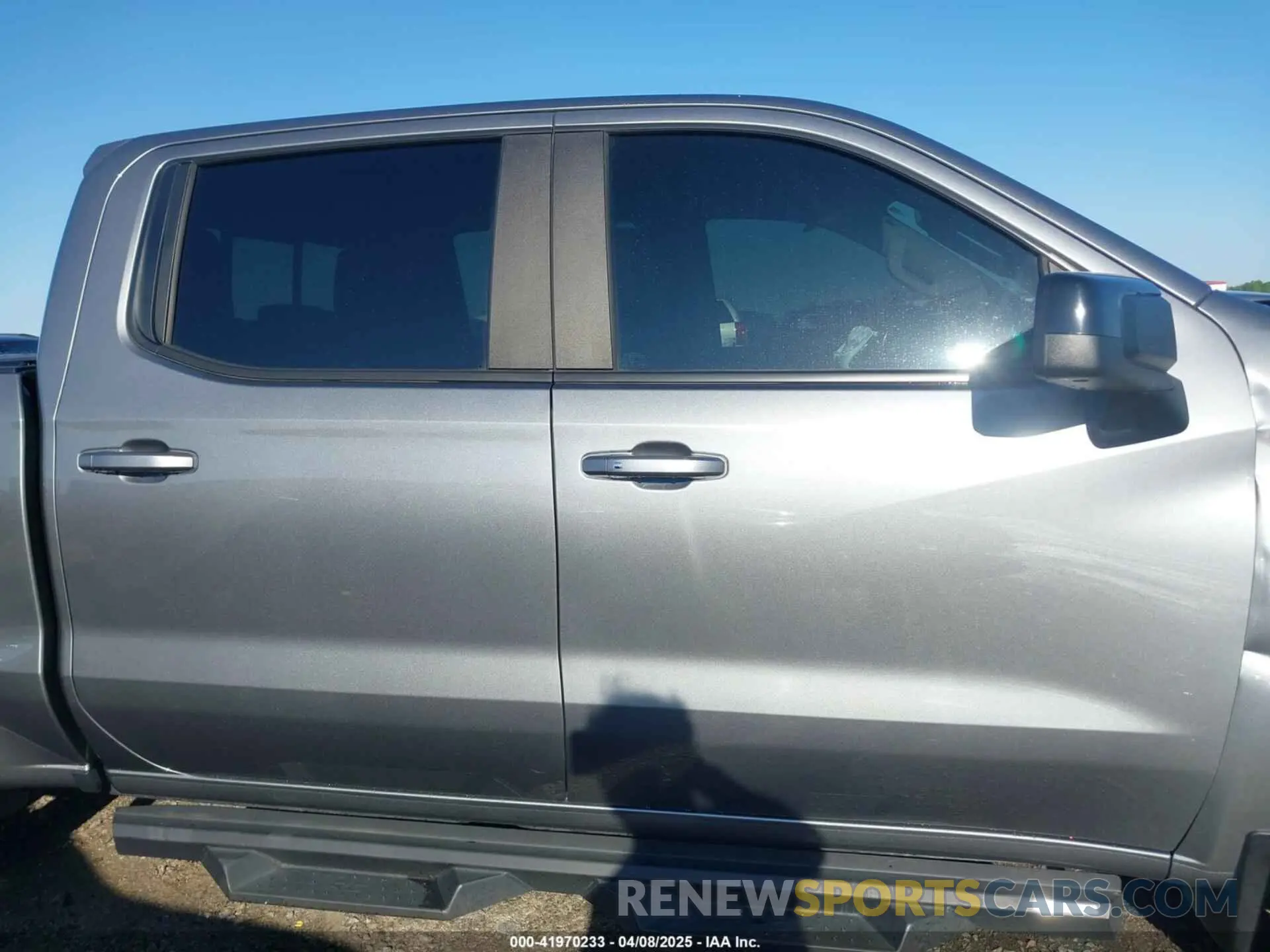 13 Photograph of a damaged car 1GCUYEED3MZ112490 CHEVROLET SILVERADO 1500 2021