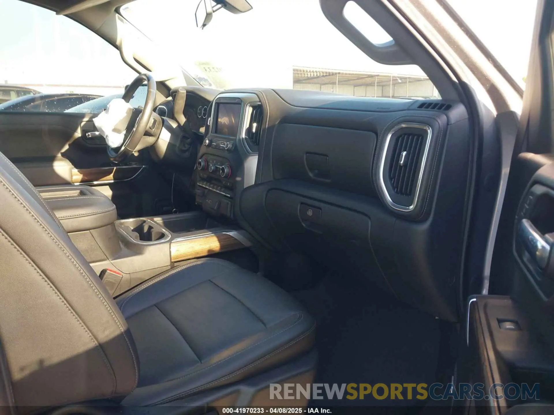 5 Photograph of a damaged car 1GCUYEED3MZ112490 CHEVROLET SILVERADO 1500 2021