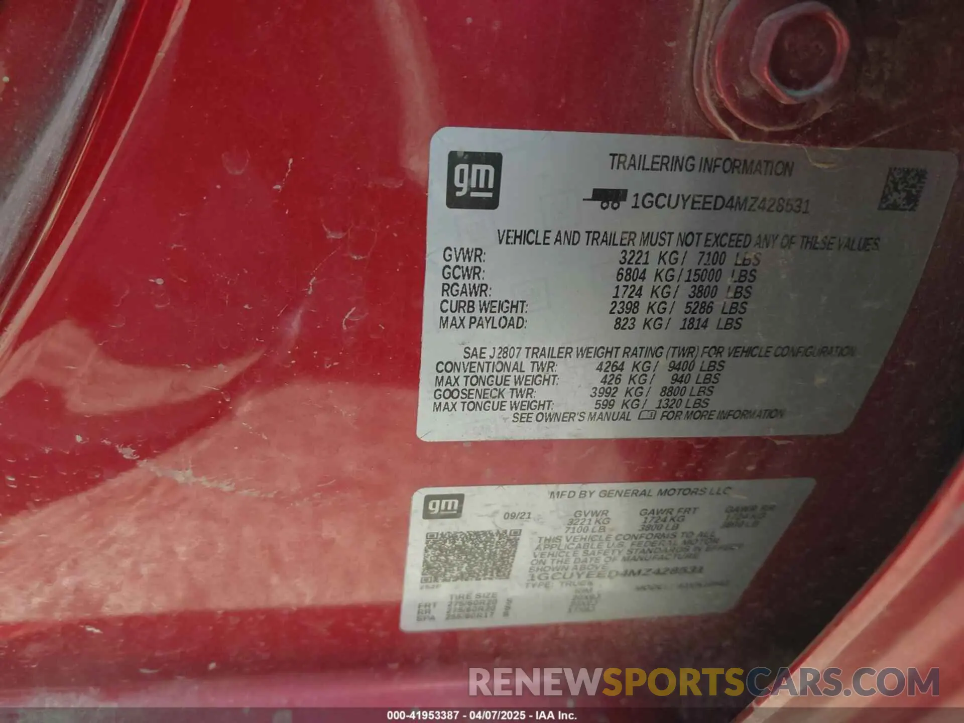 9 Photograph of a damaged car 1GCUYEED4MZ428531 CHEVROLET SILVERADO 1500 2021