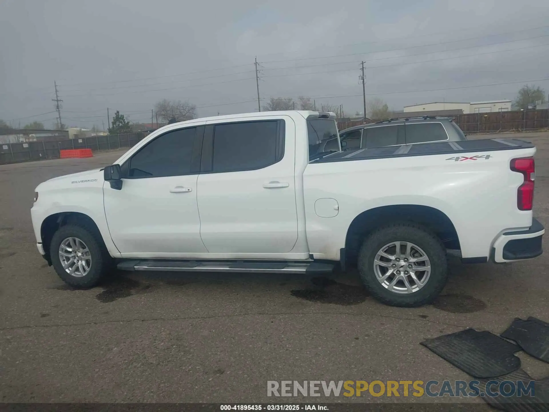 15 Photograph of a damaged car 1GCUYEED5MZ102513 CHEVROLET SILVERADO 1500 2021