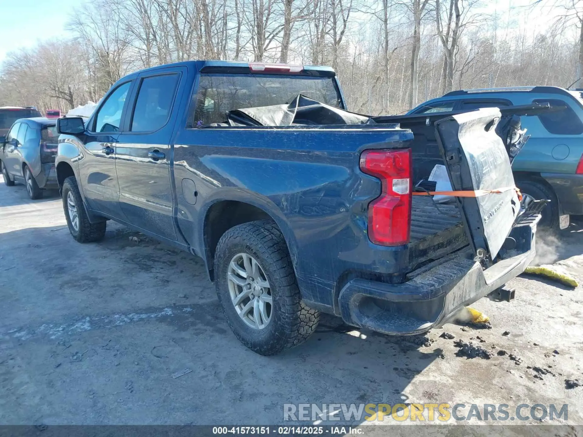 3 Photograph of a damaged car 1GCUYEED5MZ177891 CHEVROLET SILVERADO 1500 2021