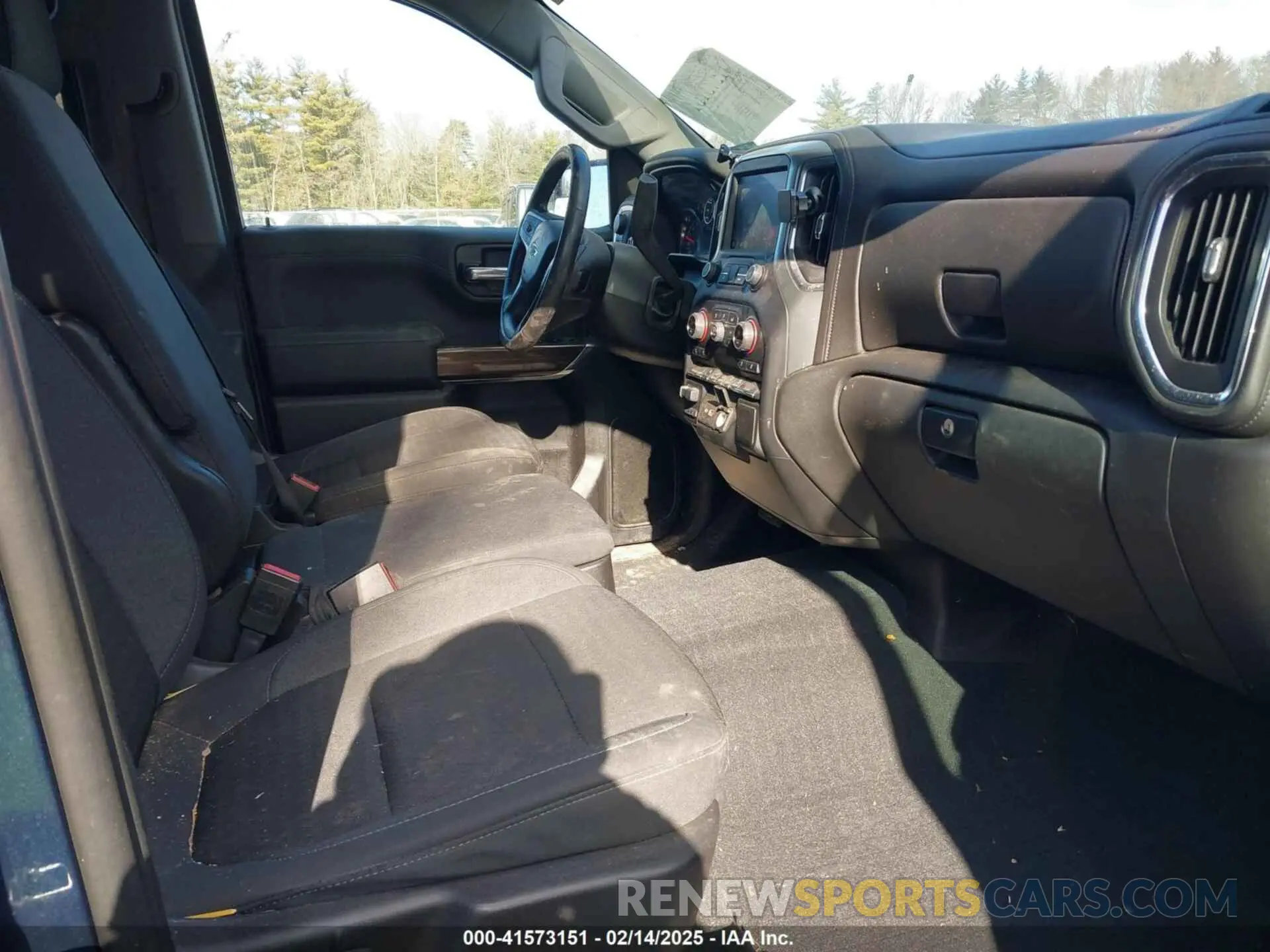 5 Photograph of a damaged car 1GCUYEED5MZ177891 CHEVROLET SILVERADO 1500 2021