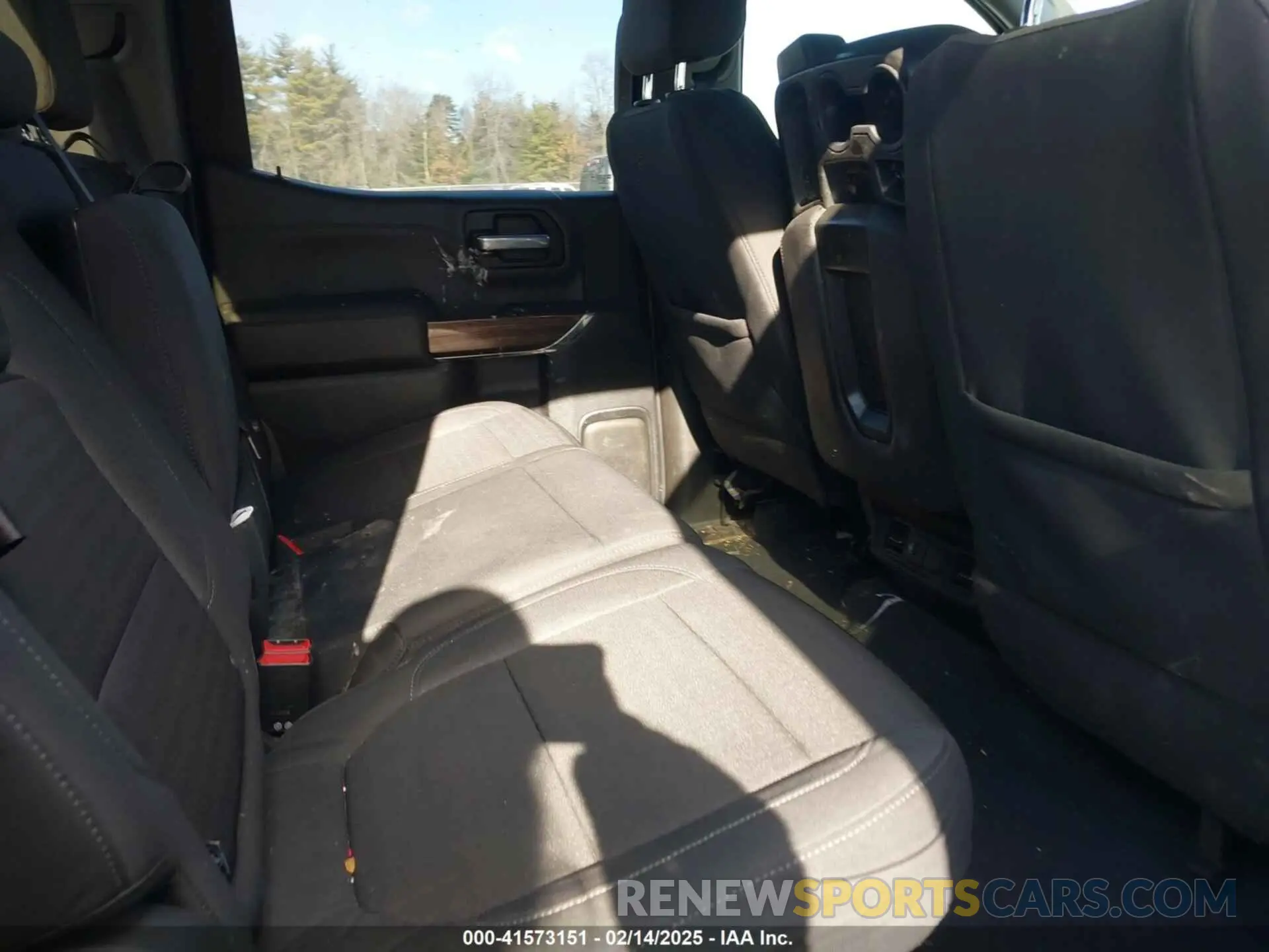 8 Photograph of a damaged car 1GCUYEED5MZ177891 CHEVROLET SILVERADO 1500 2021