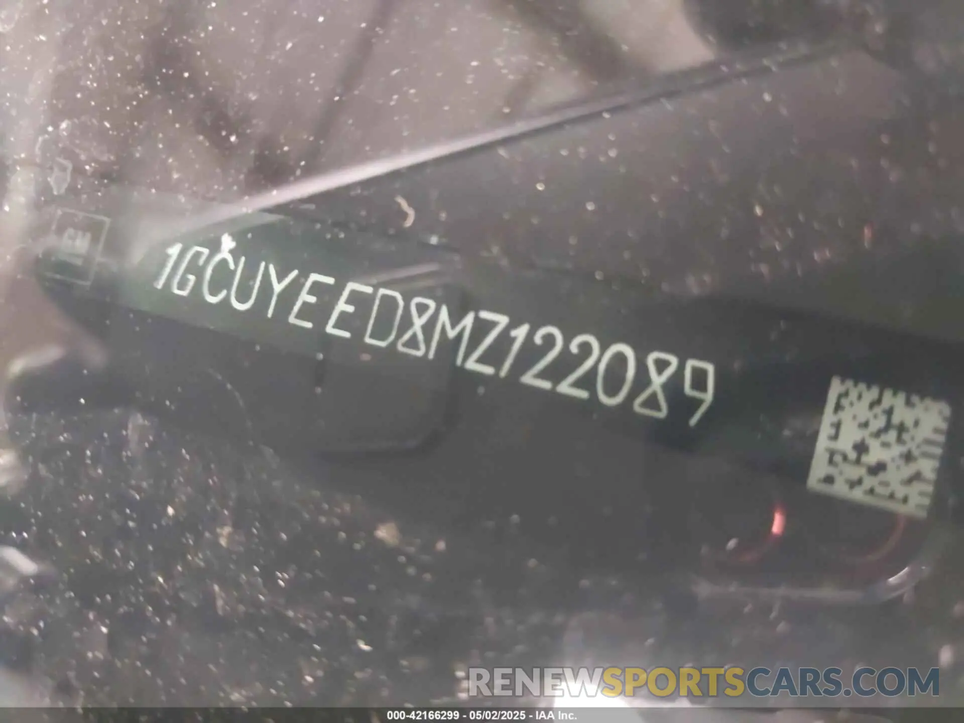 18 Photograph of a damaged car 1GCUYEED8MZ122089 CHEVROLET SILVERADO 1500 2021
