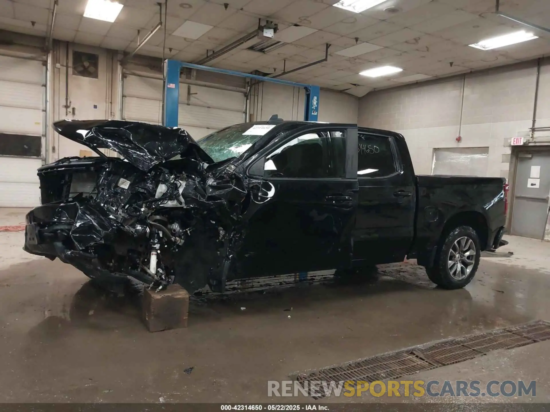 14 Photograph of a damaged car 1GCUYEED8MZ434820 CHEVROLET SILVERADO 1500 2021