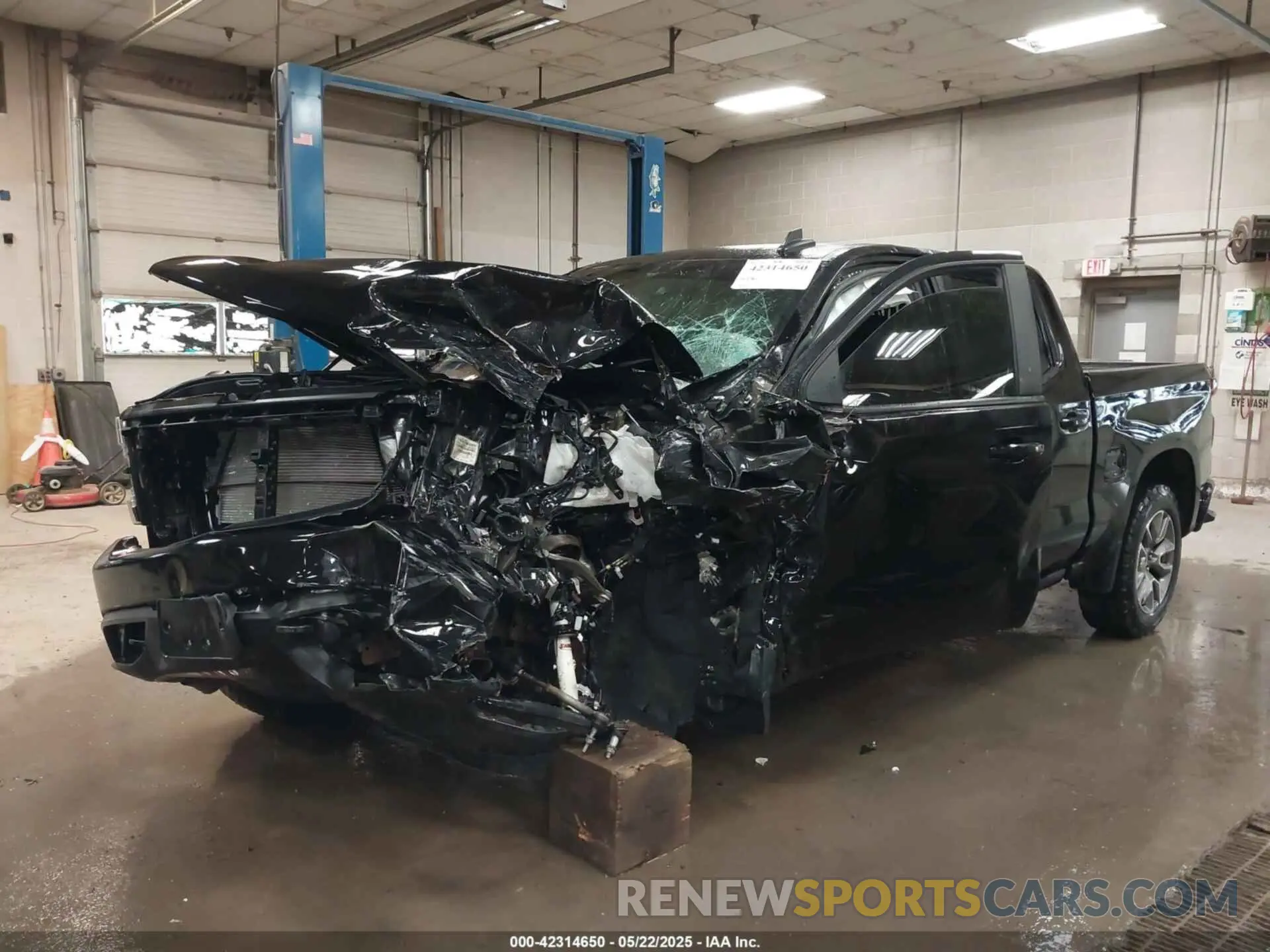 2 Photograph of a damaged car 1GCUYEED8MZ434820 CHEVROLET SILVERADO 1500 2021