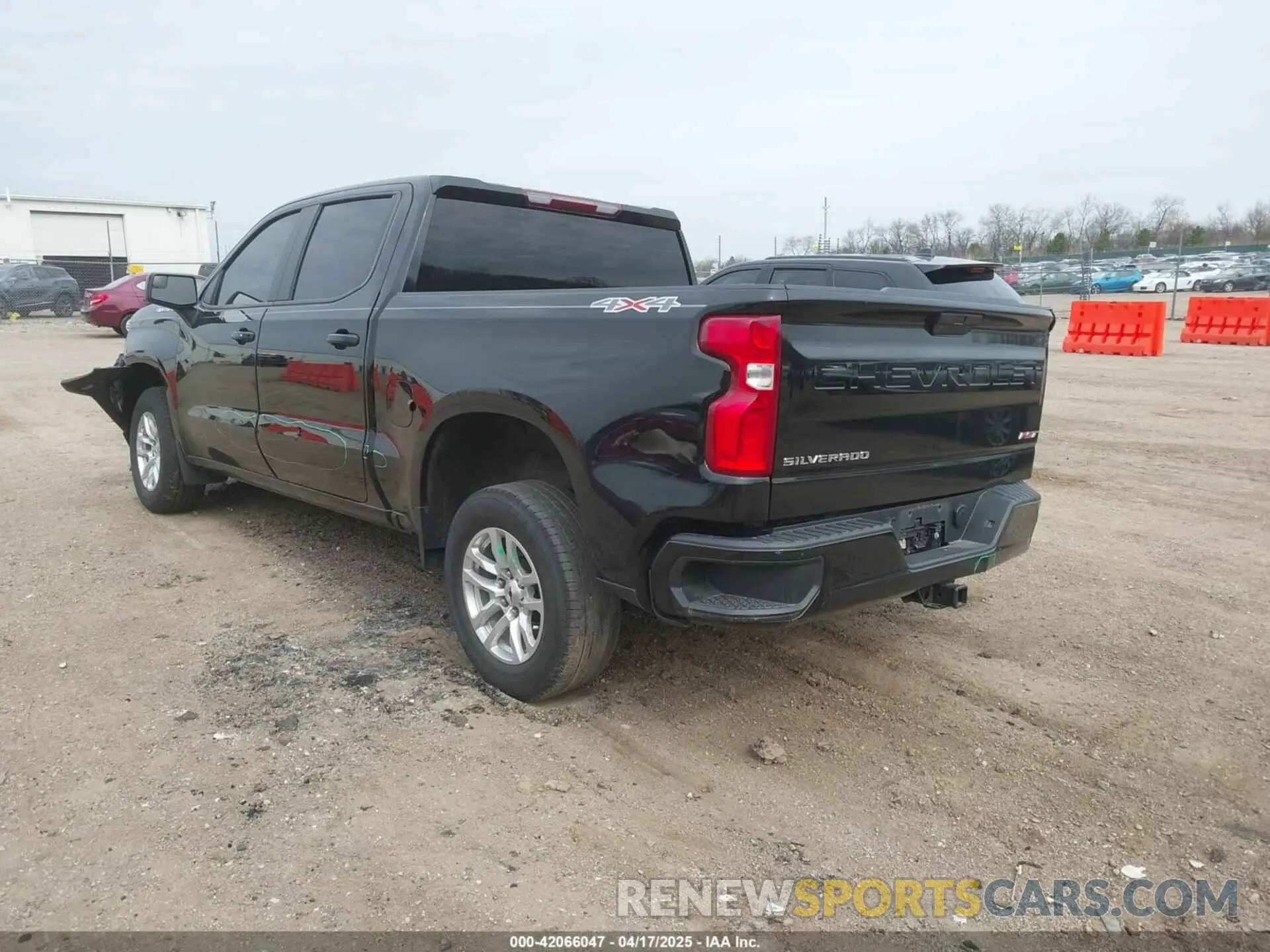 3 Photograph of a damaged car 1GCUYEED9MZ419064 CHEVROLET SILVERADO 1500 2021